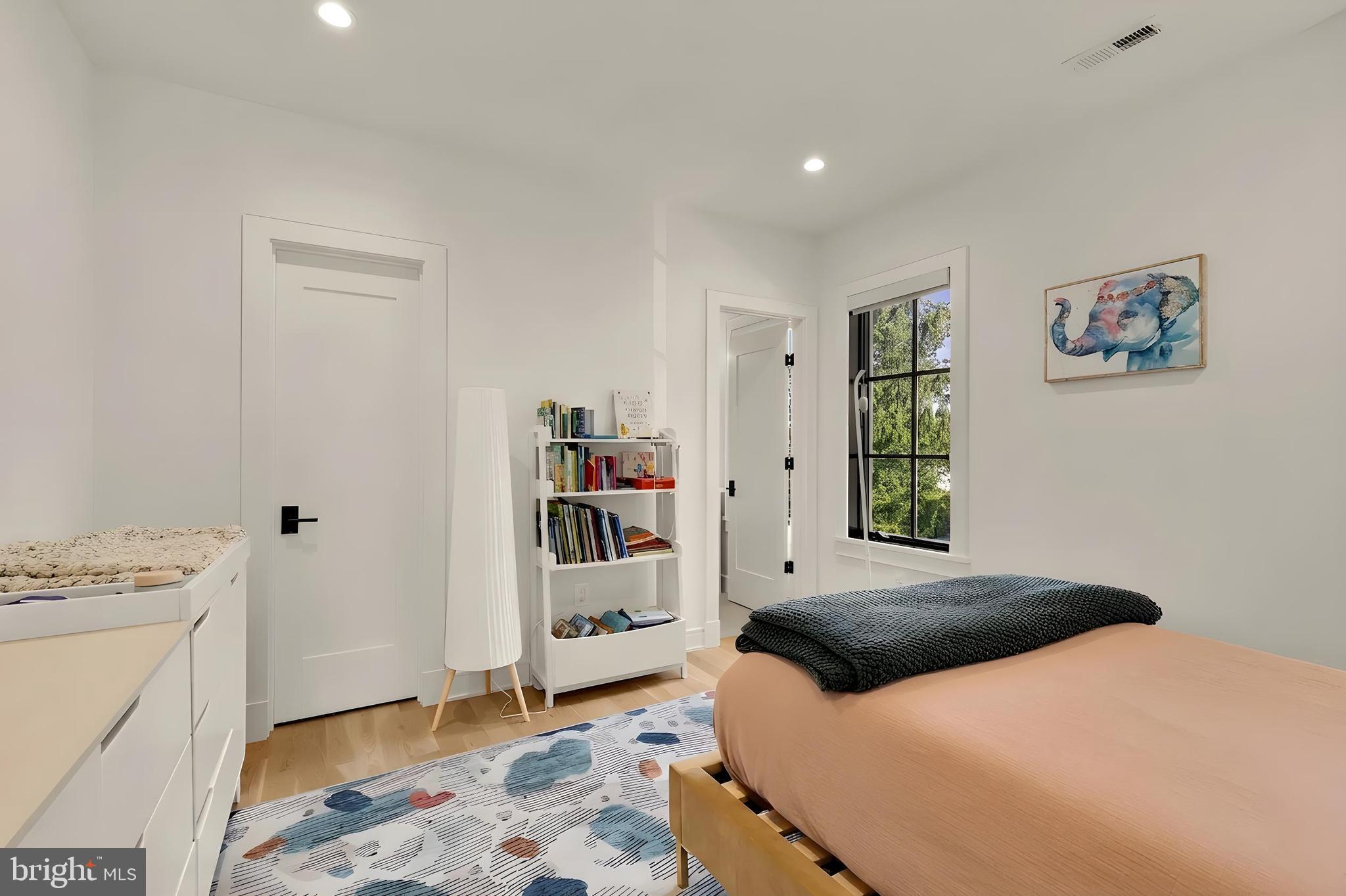 LYON PARK - Residential