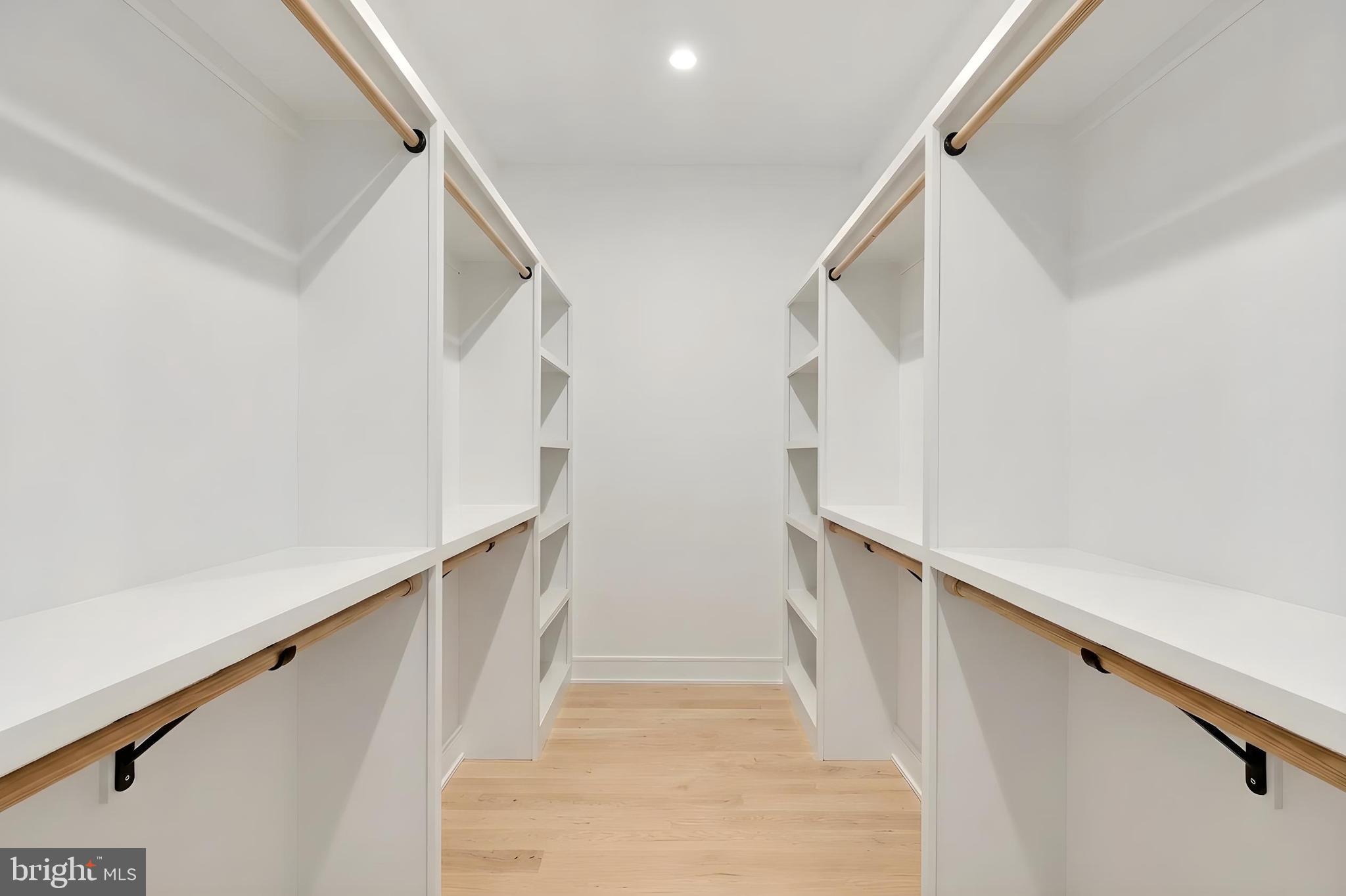 LYON PARK - Residential