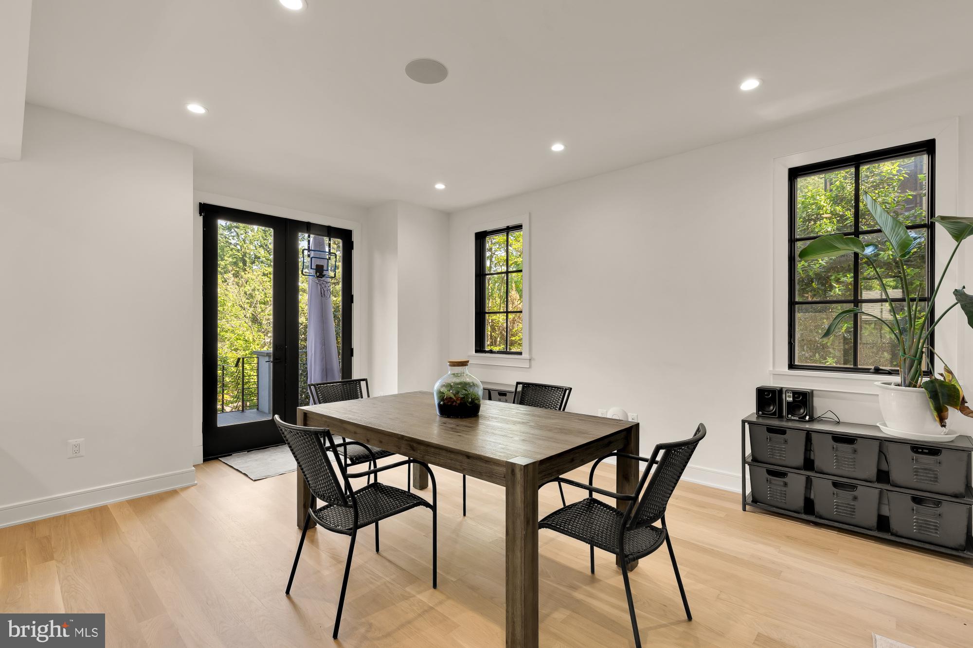 LYON PARK - Residential