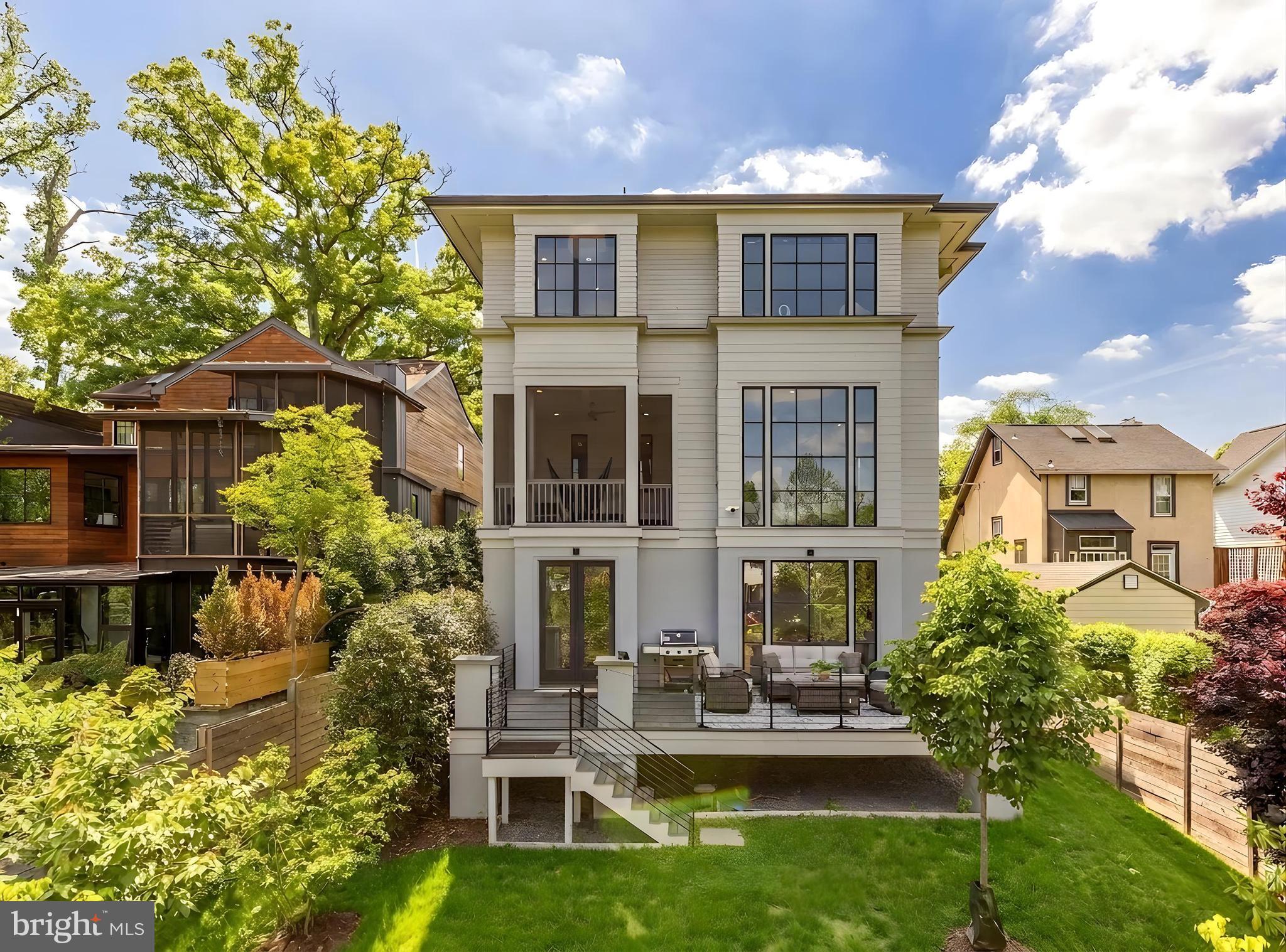 LYON PARK - Residential