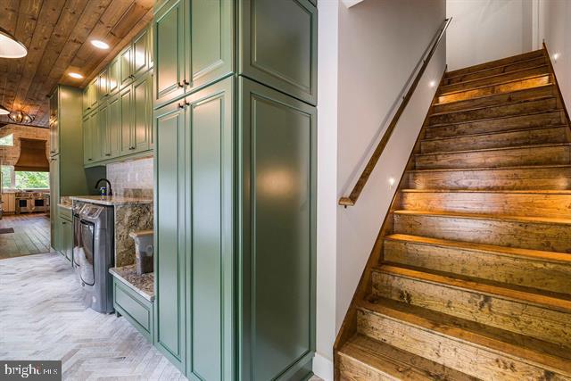 MASSANUTTEN - Residential