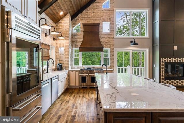 MASSANUTTEN - Residential