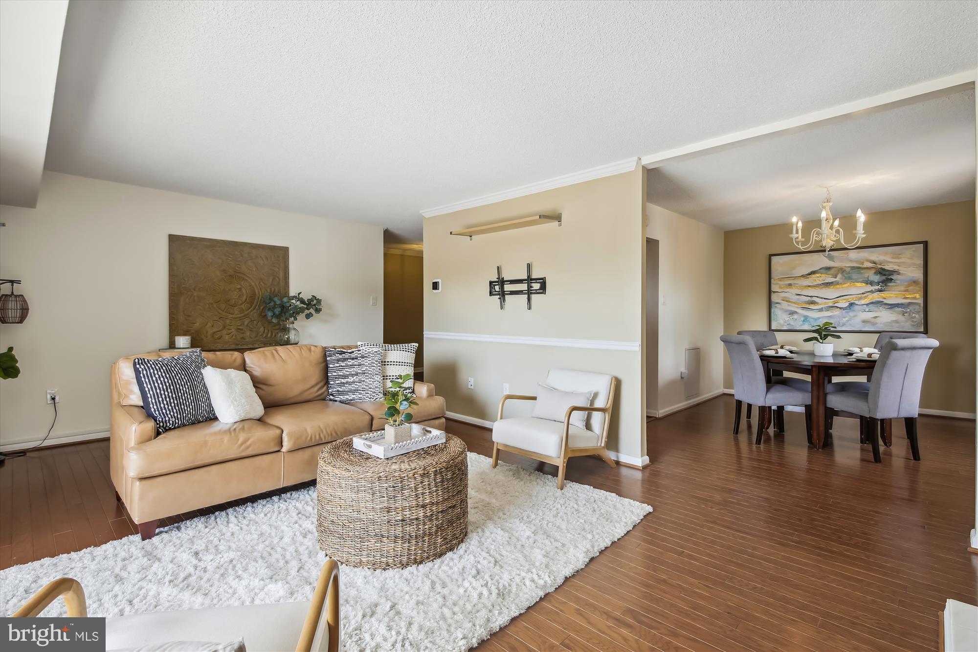 HALLMARK - Residential