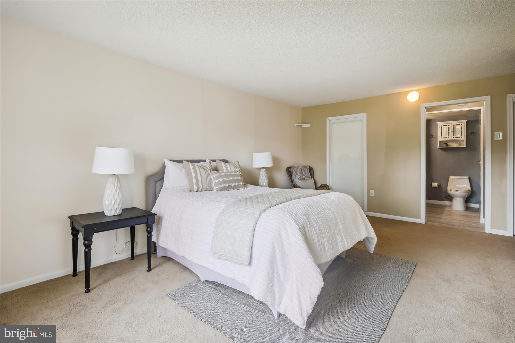 HALLMARK - Residential