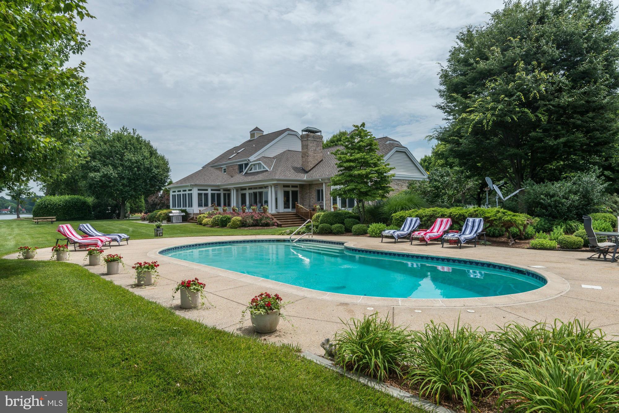 THE ANCHORAGE - Residential