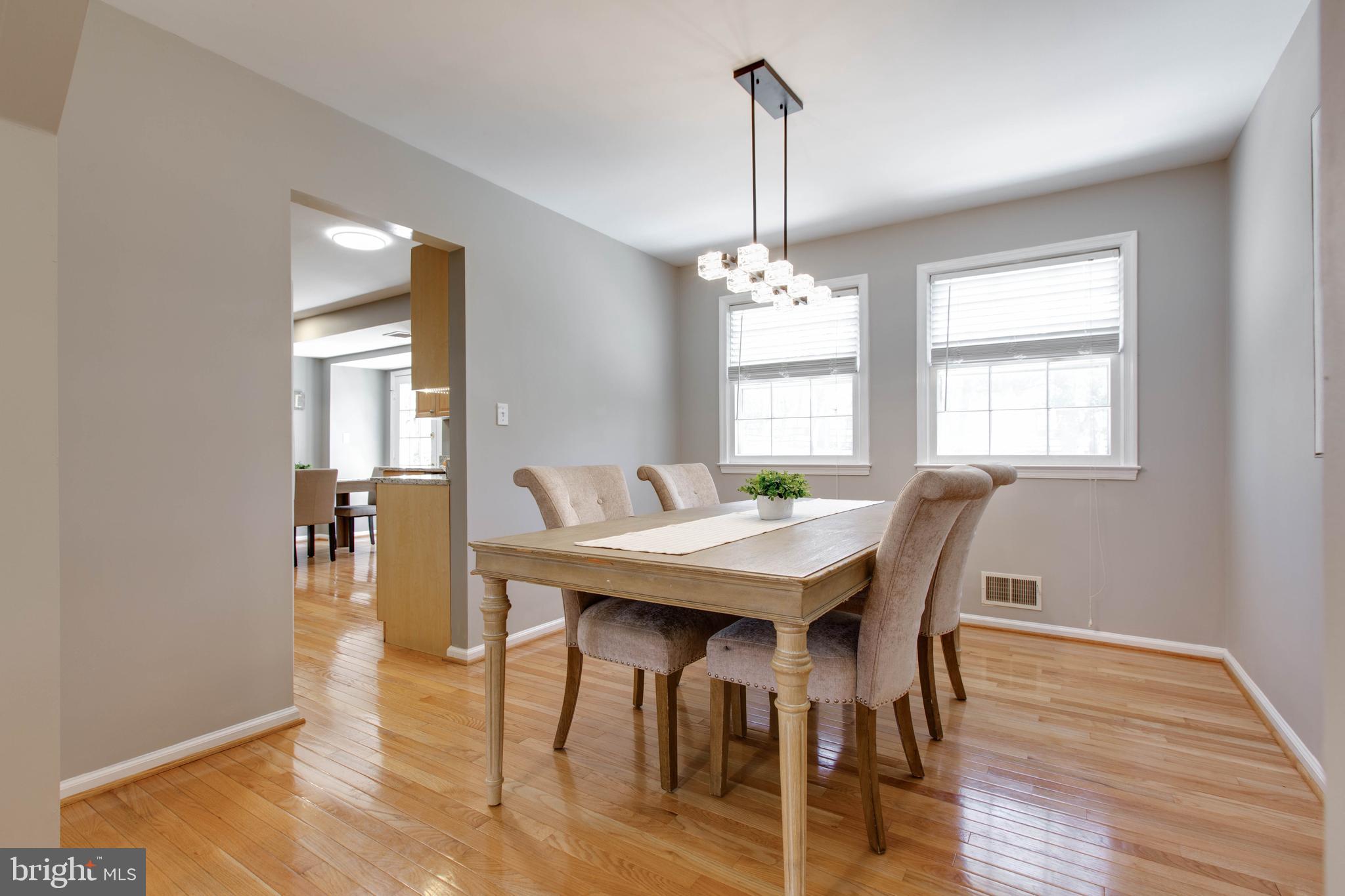 NORBECK ESTATES - Residential