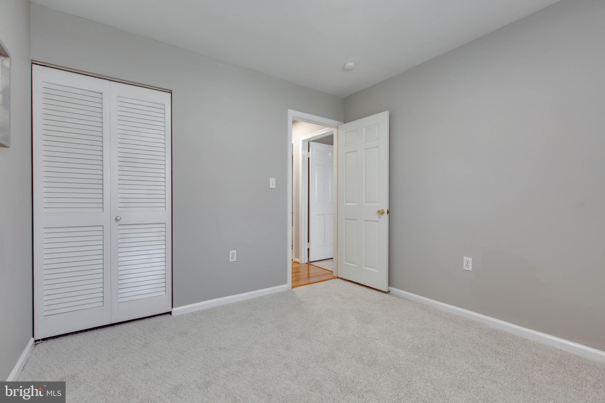 NORBECK ESTATES - Residential