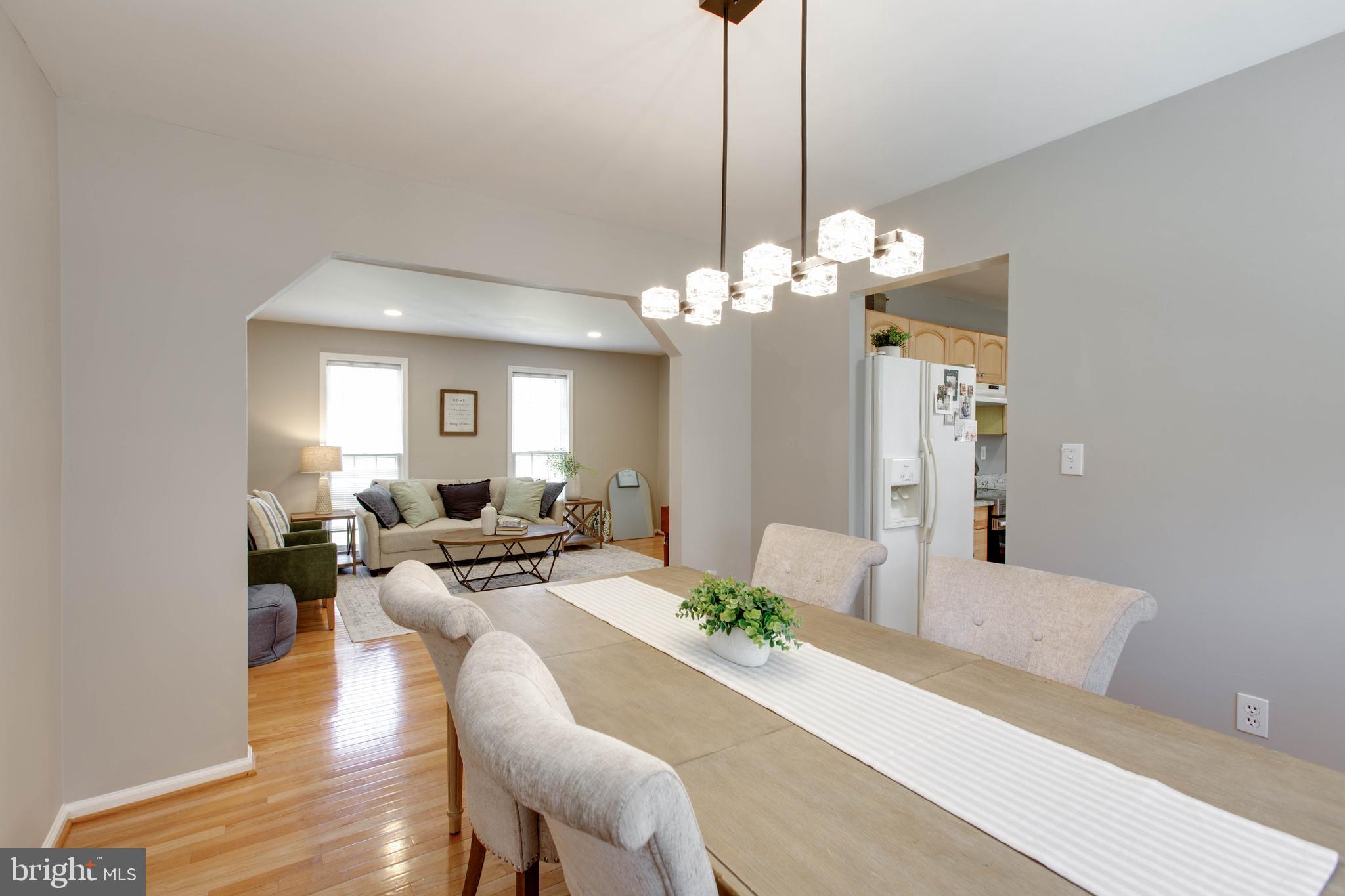 NORBECK ESTATES - Residential