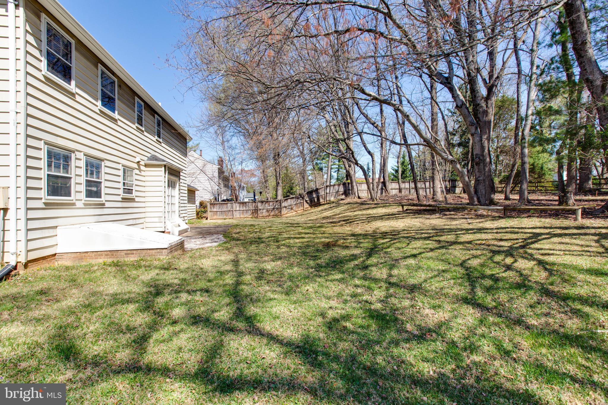 NORBECK ESTATES - Residential