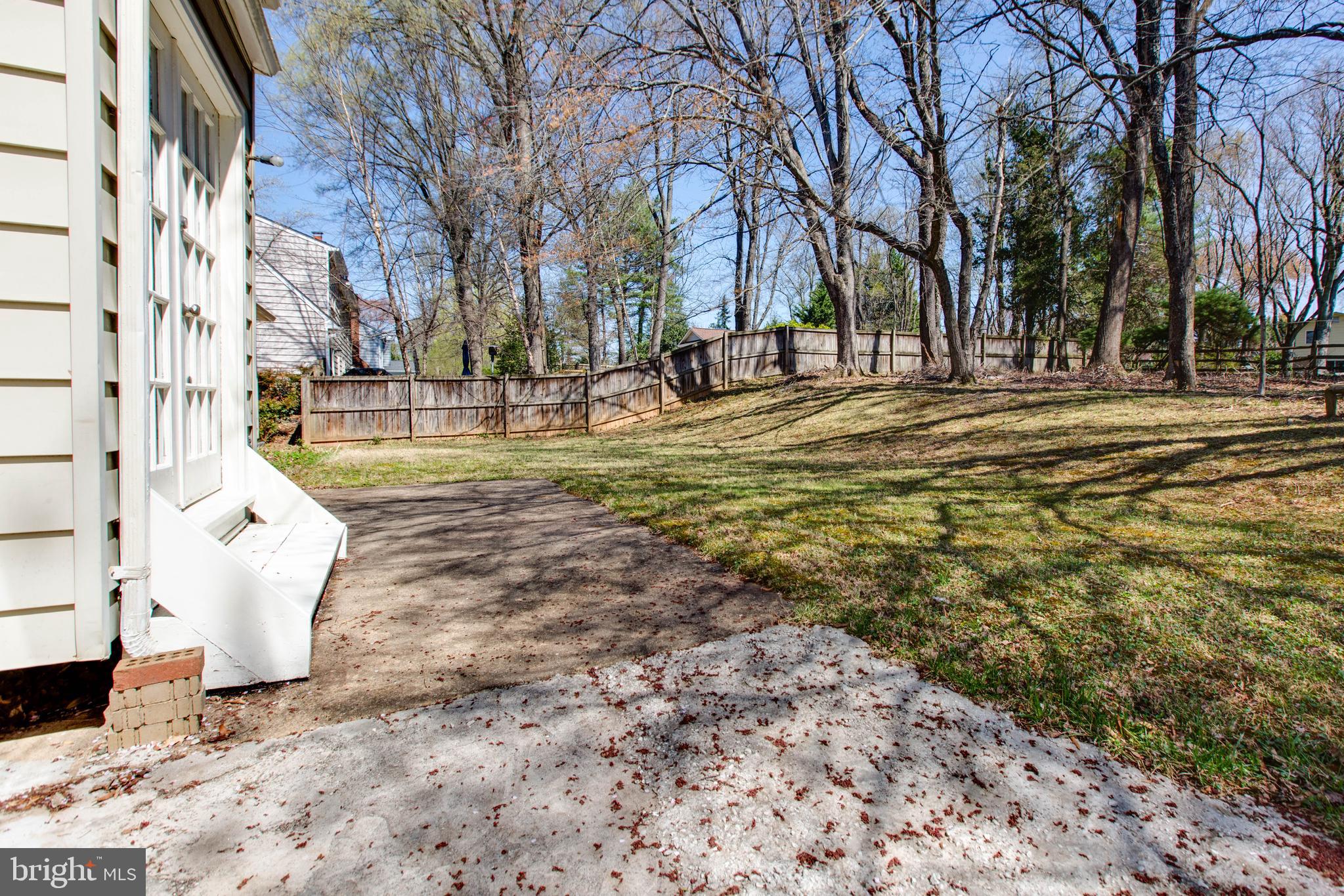 NORBECK ESTATES - Residential