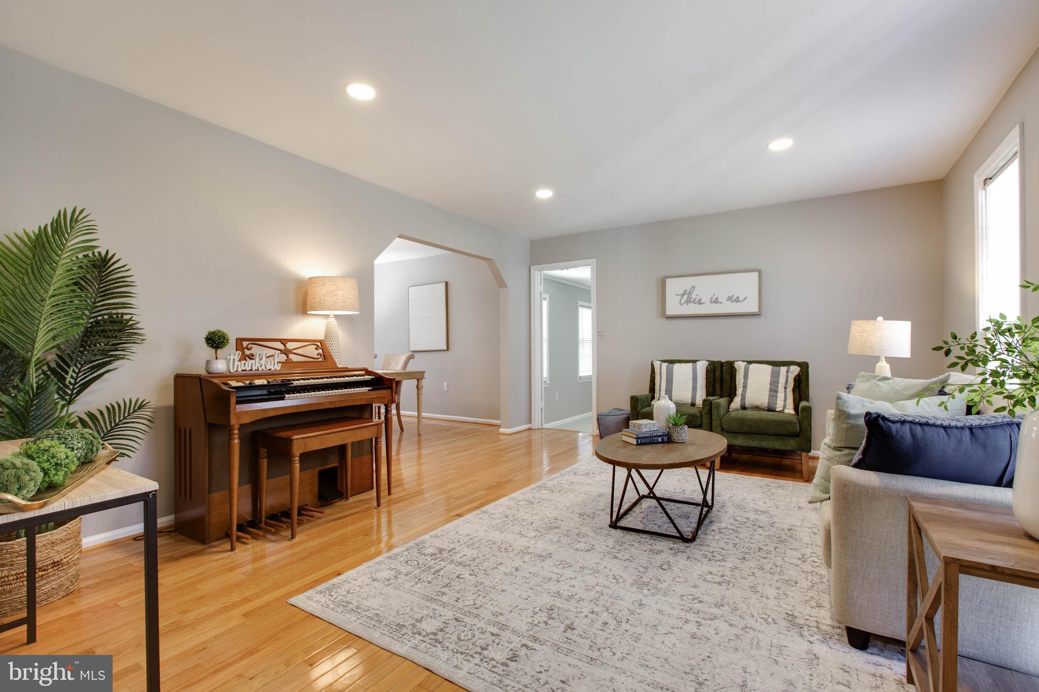 NORBECK ESTATES - Residential