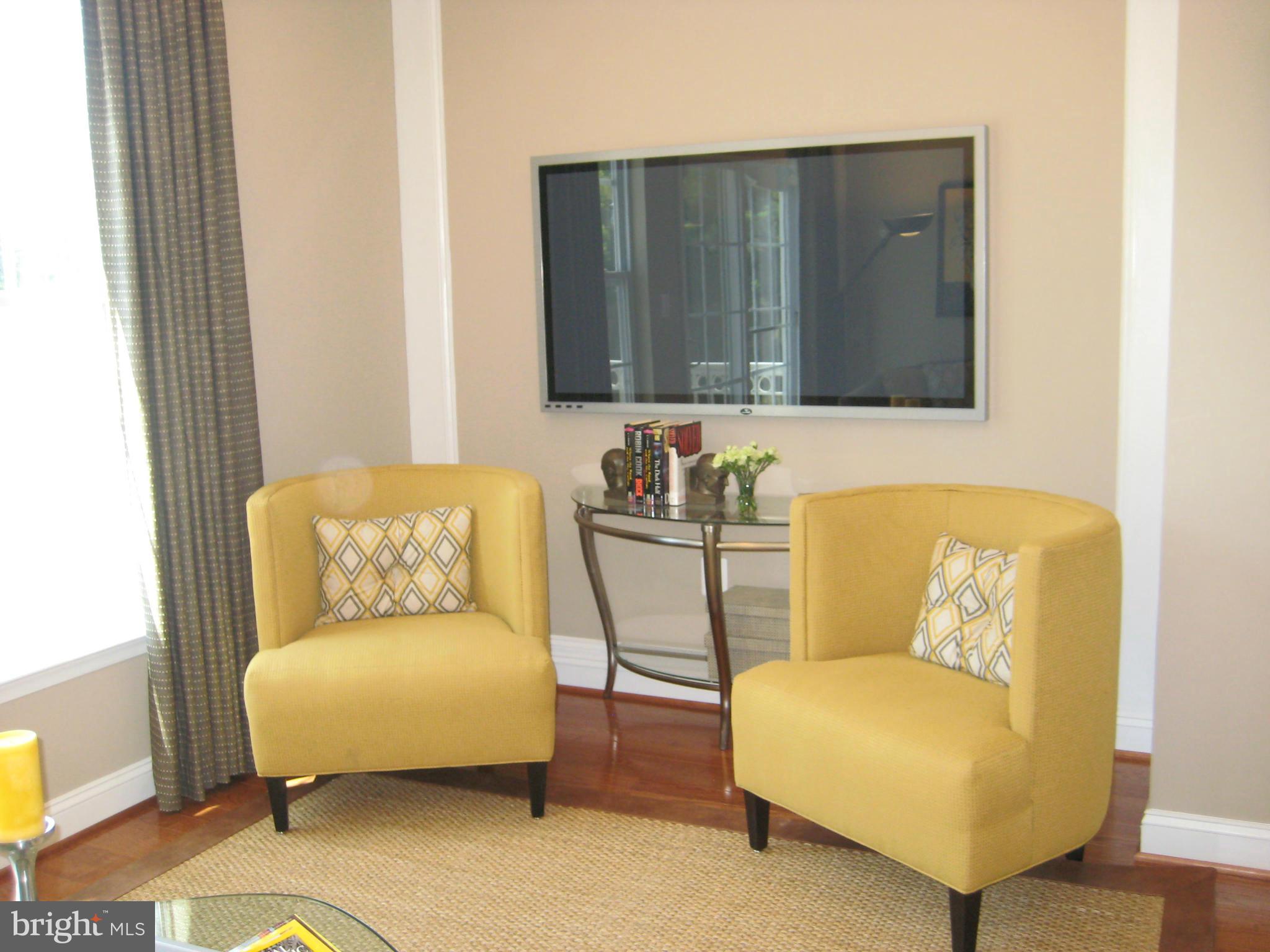 TRIANGLE HIGHLANDS CONDO - Residential Lease