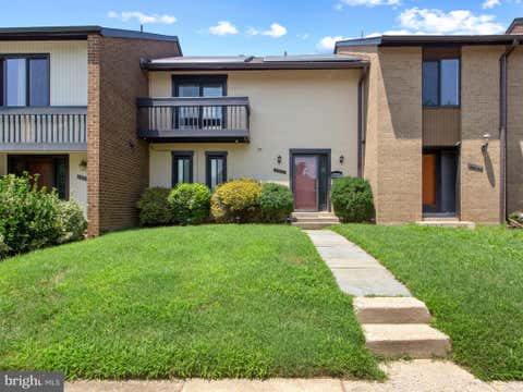 Townhouse For Rent - 20042 Hob Hill Way<br/> Montgomery County, MONTGOMERY VILLAGE, MD 20886