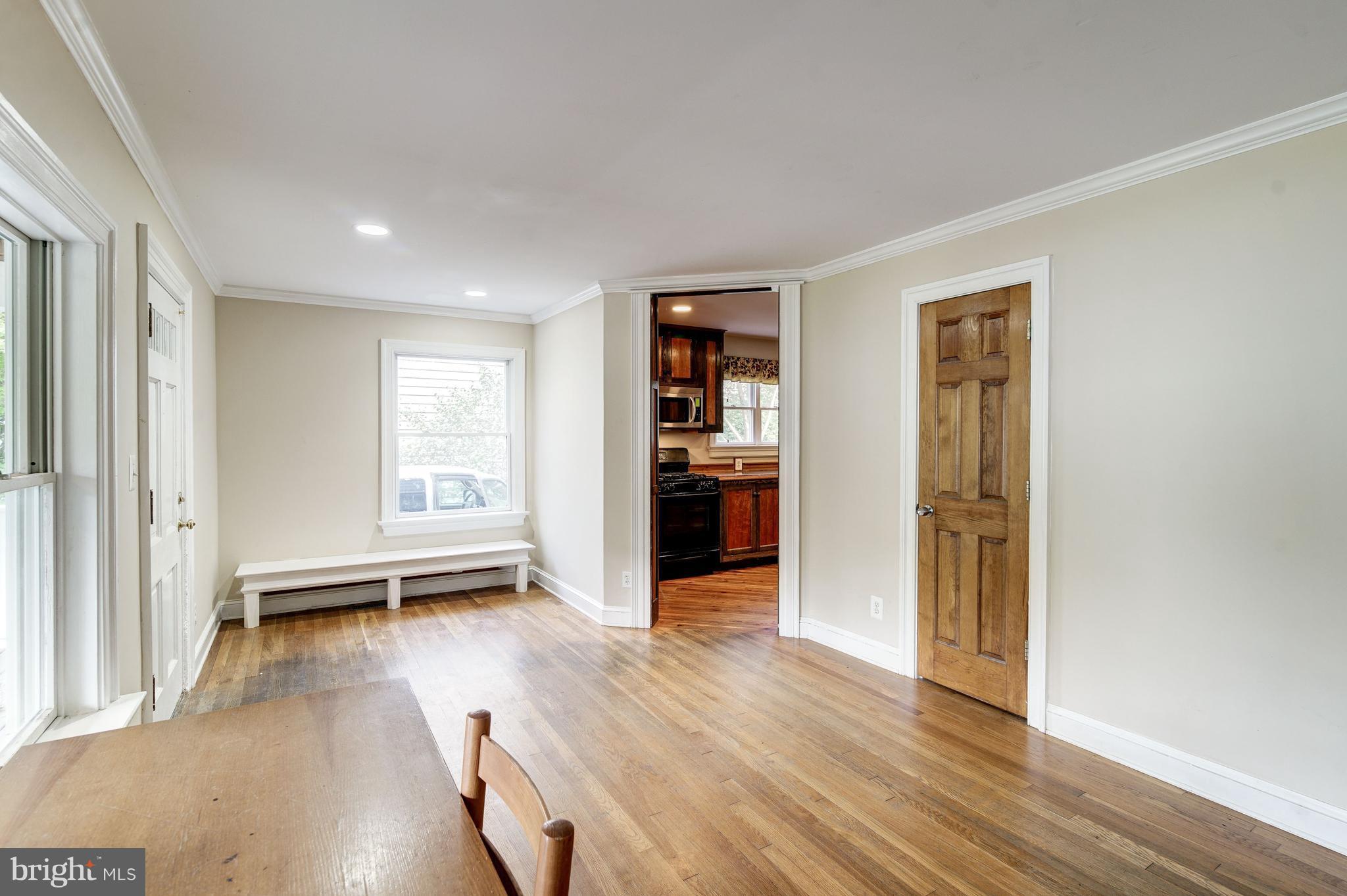 WEST VIENNA WOODS - Residential