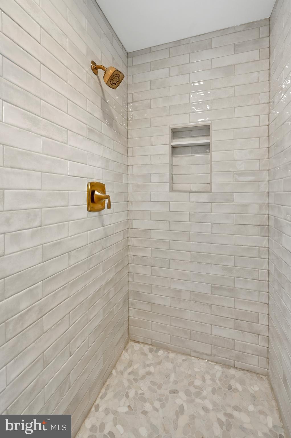 HOLLY HILL - Residential