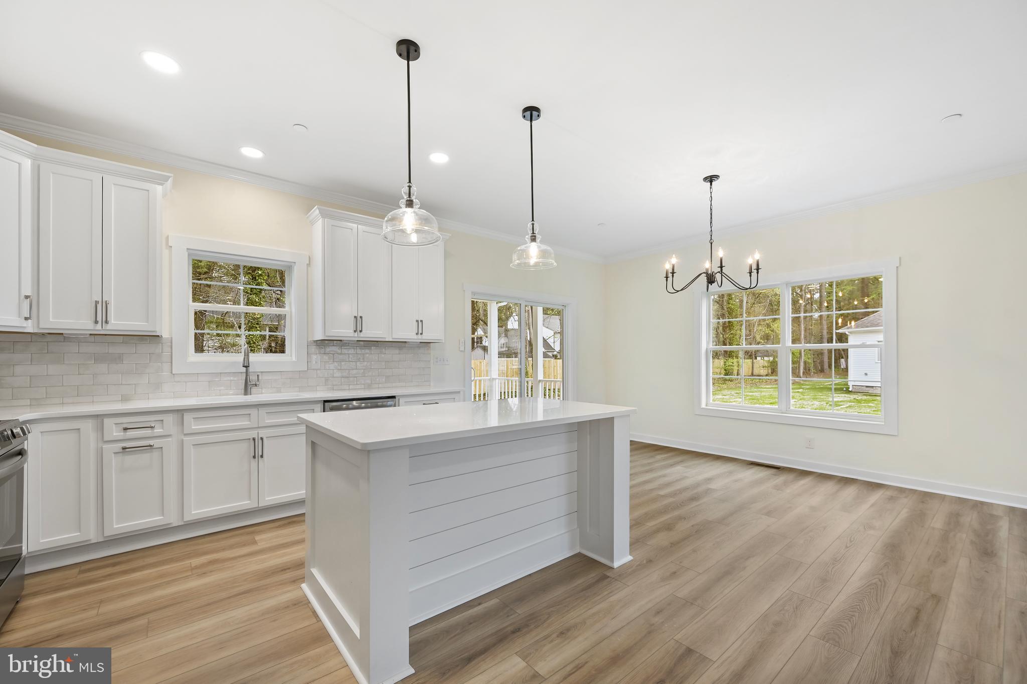 HOLLY HILL - Residential