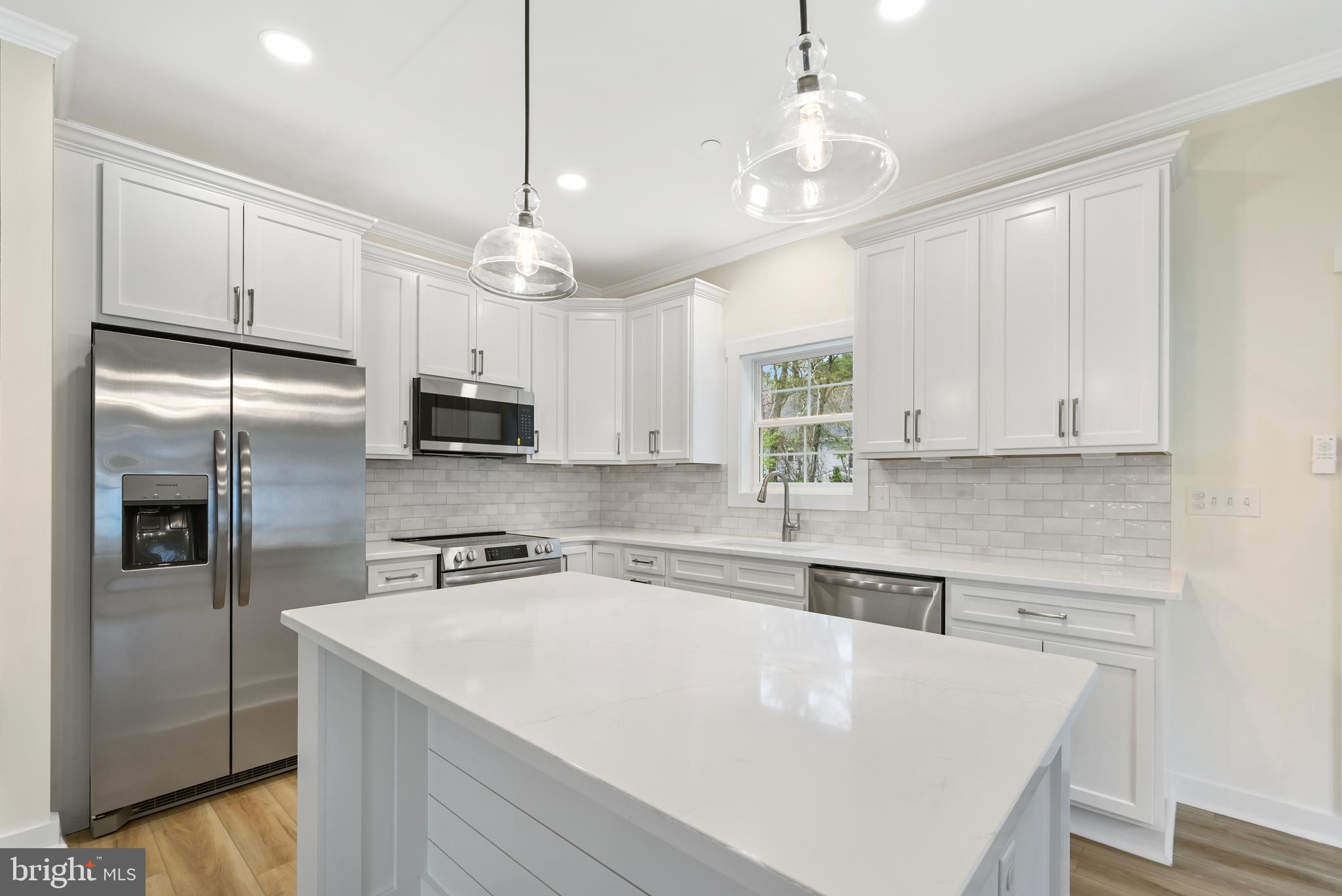 HOLLY HILL - Residential