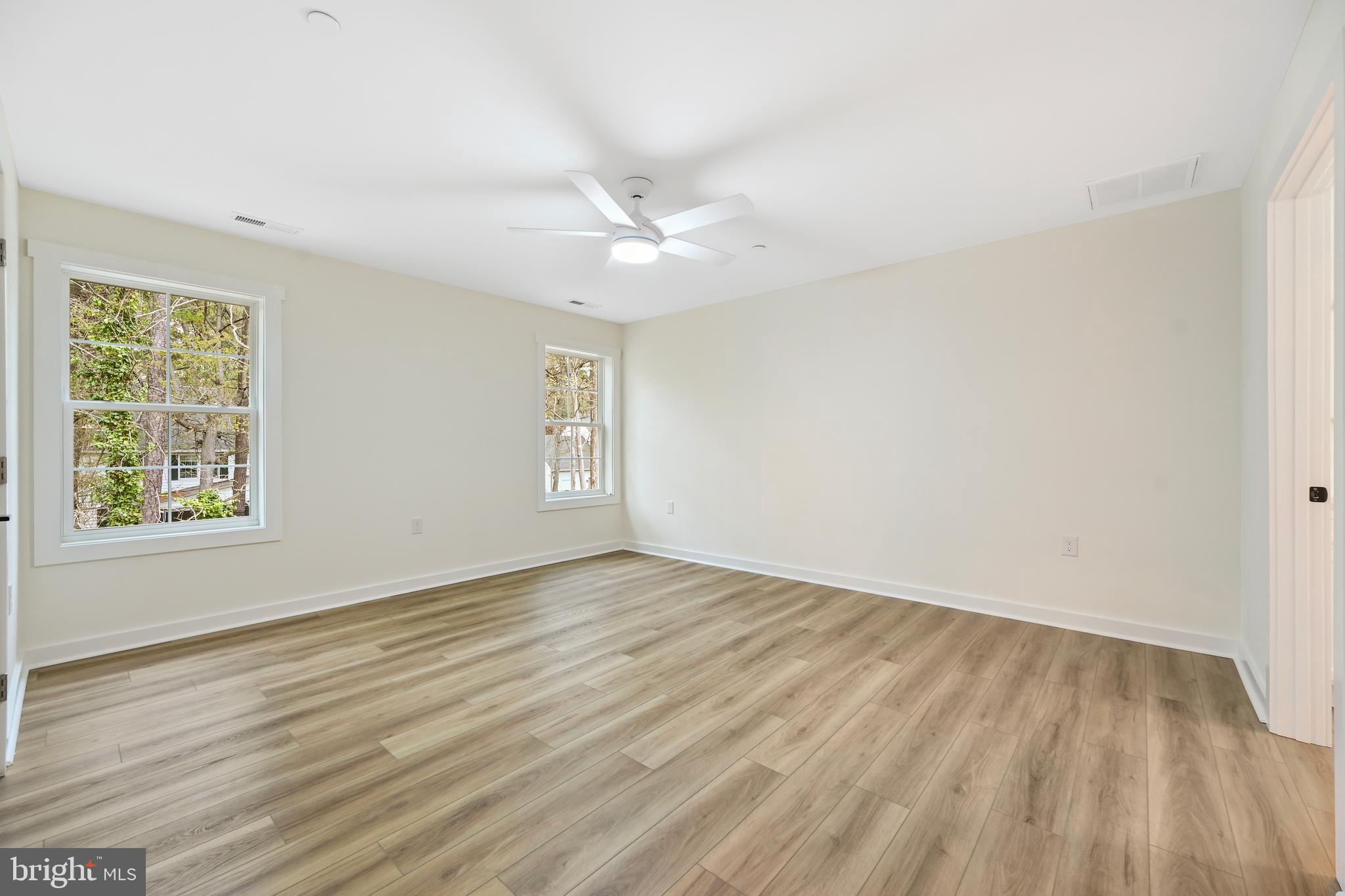 HOLLY HILL - Residential