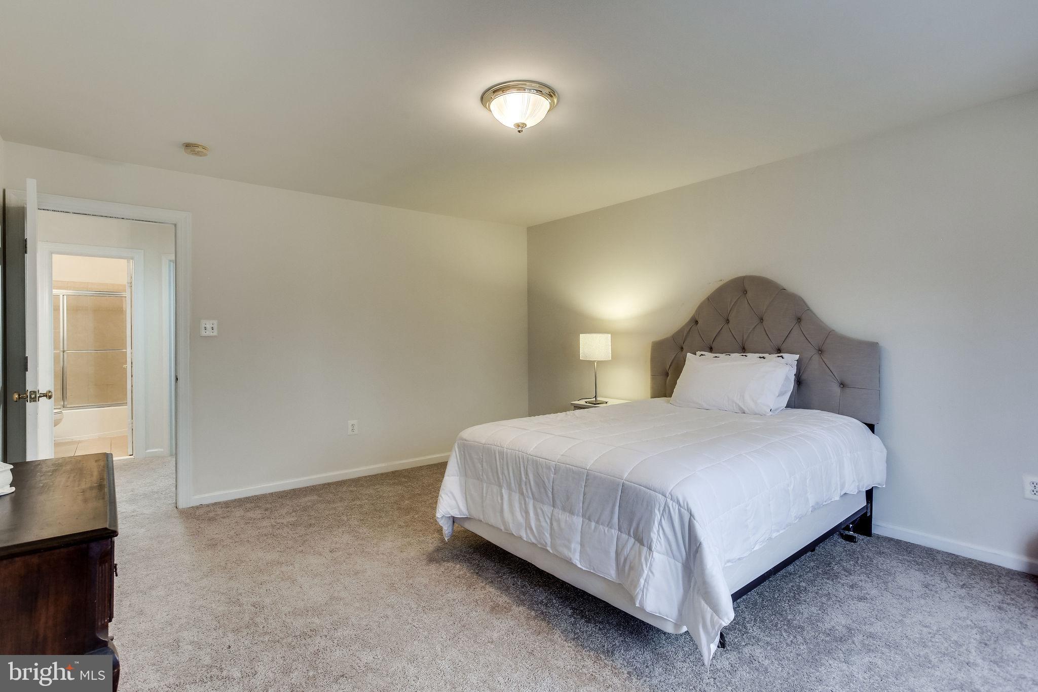 MANASSAS PARK - Residential