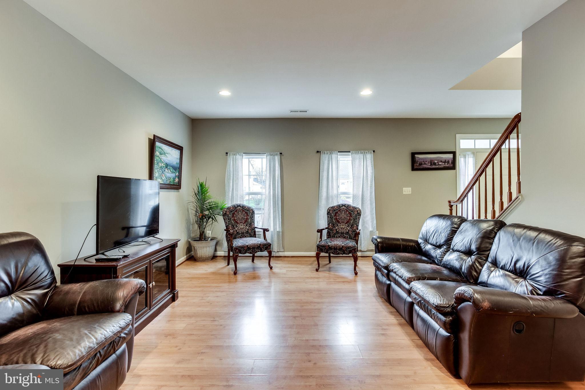 MANASSAS PARK - Residential