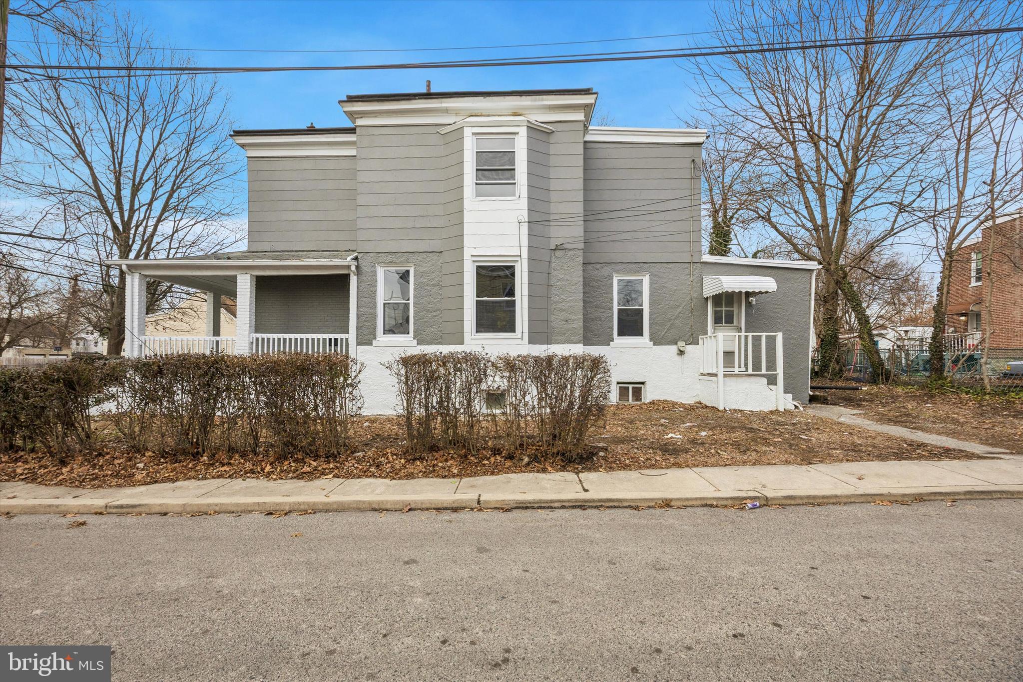 LANSDOWNE - Residential