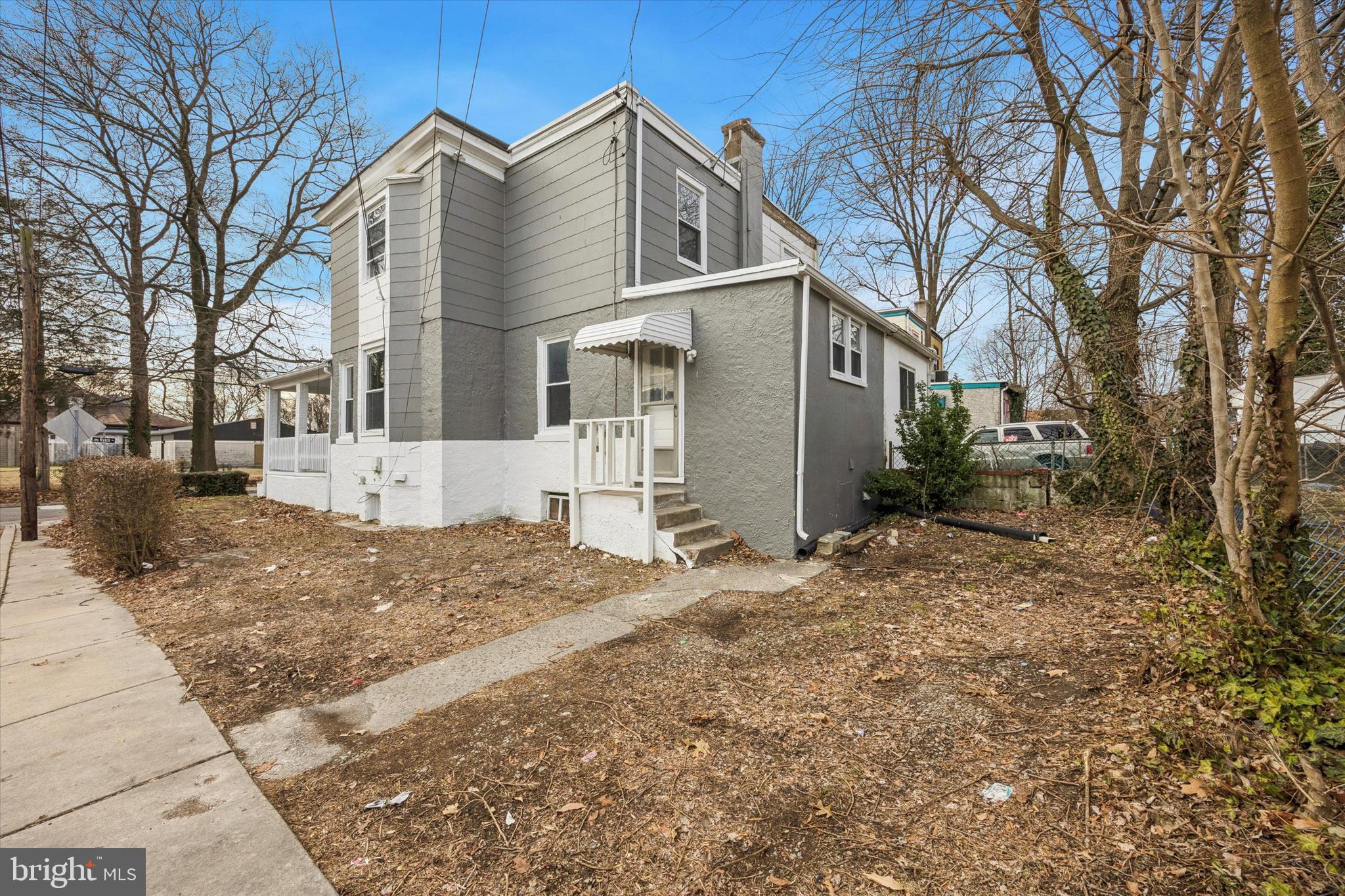 LANSDOWNE - Residential