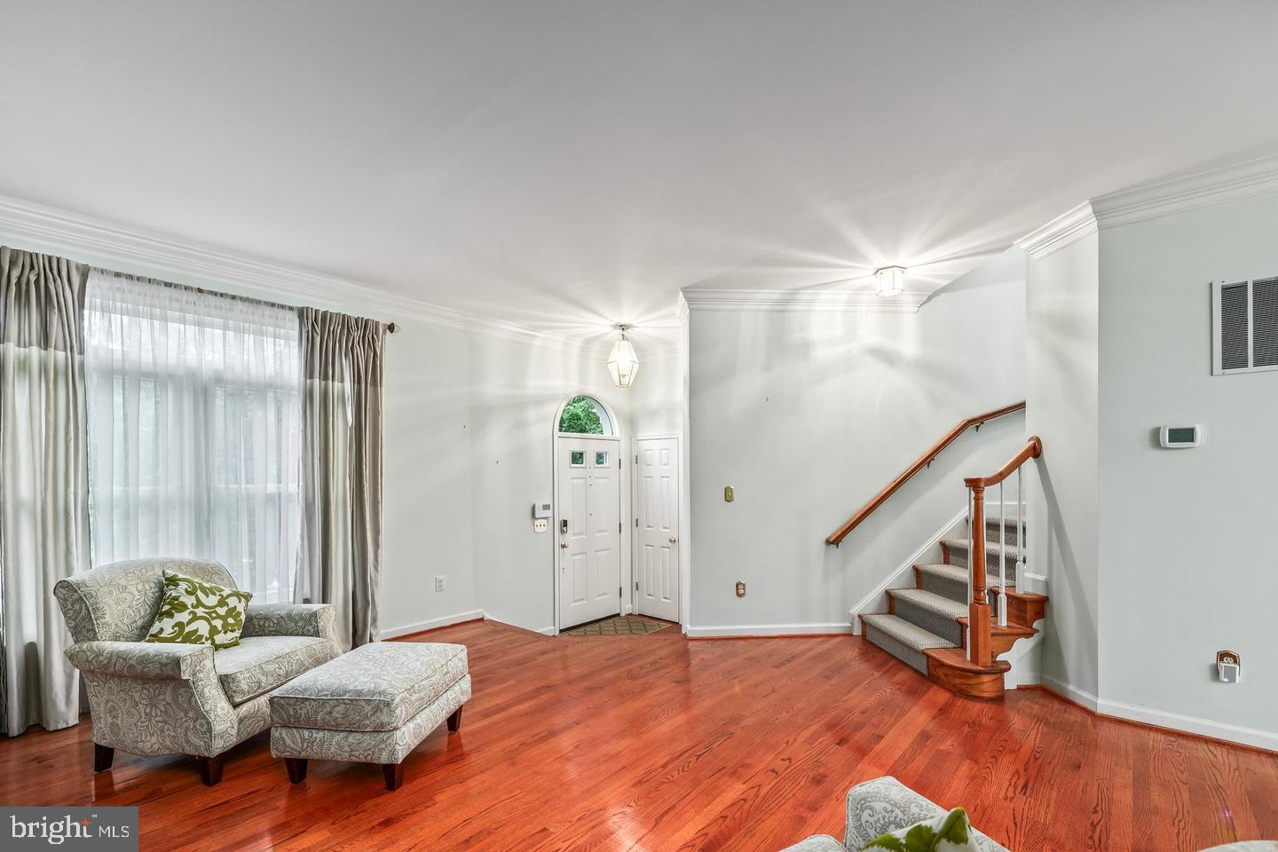 SKYLINE HOMES - Residential Lease