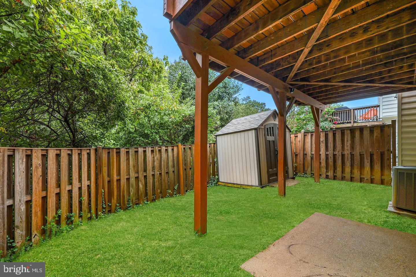 SKYLINE HOMES - Residential Lease