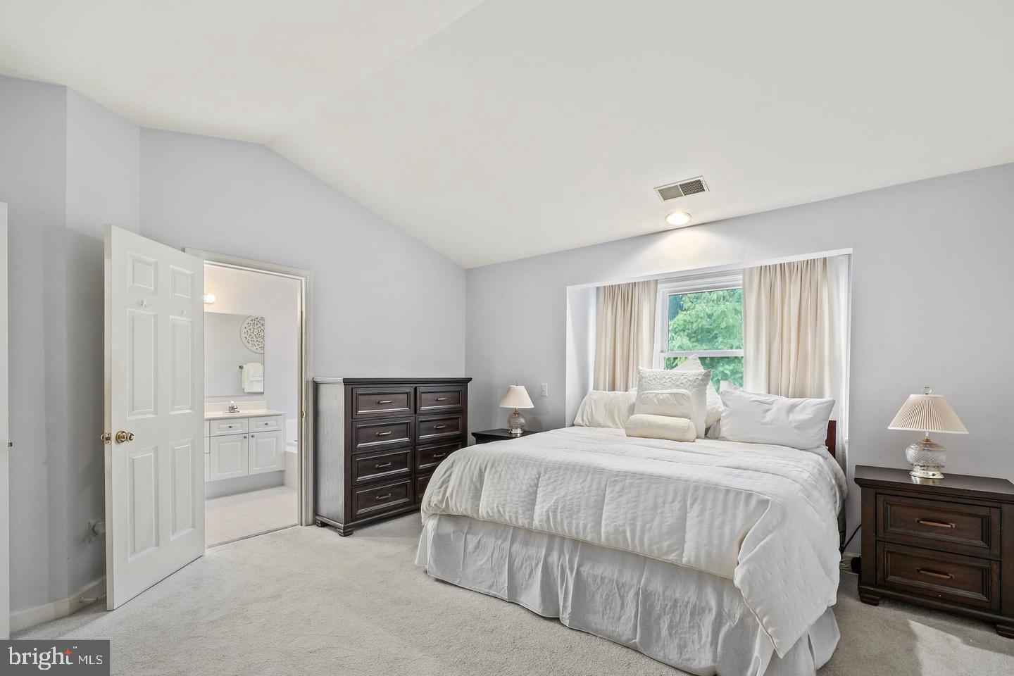 SKYLINE HOMES - Residential Lease