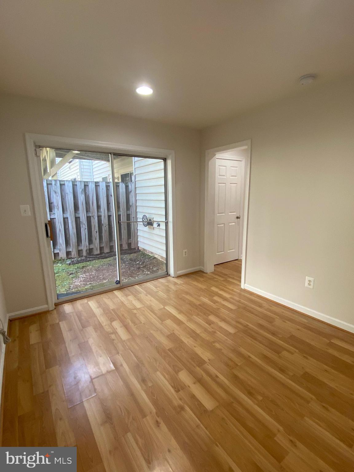 INDEPENDENCE - Residential