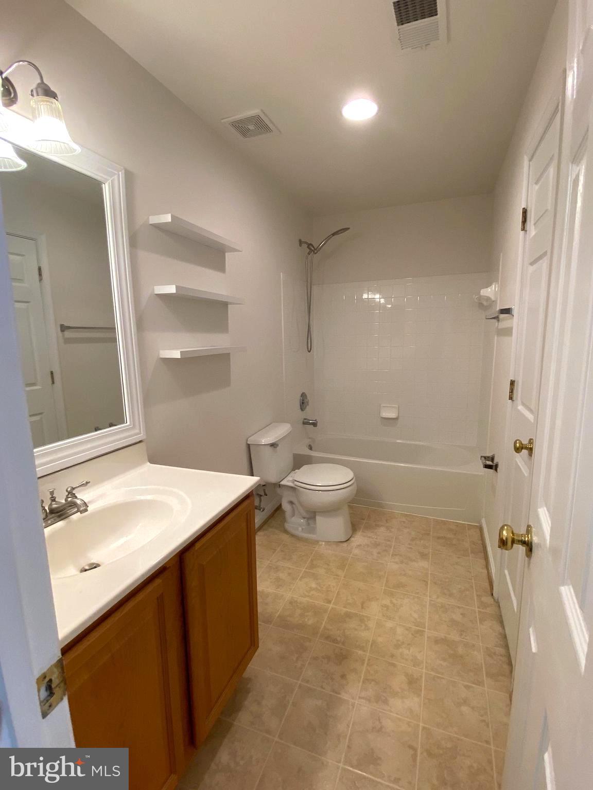 INDEPENDENCE - Residential