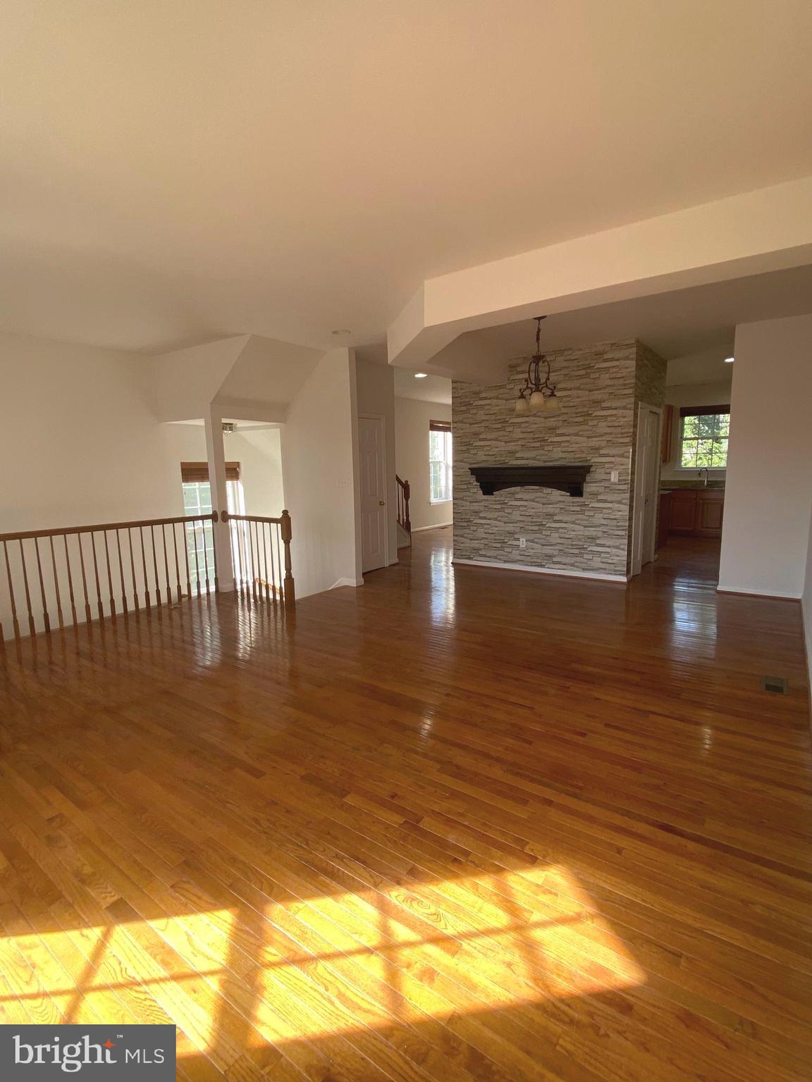 INDEPENDENCE - Residential