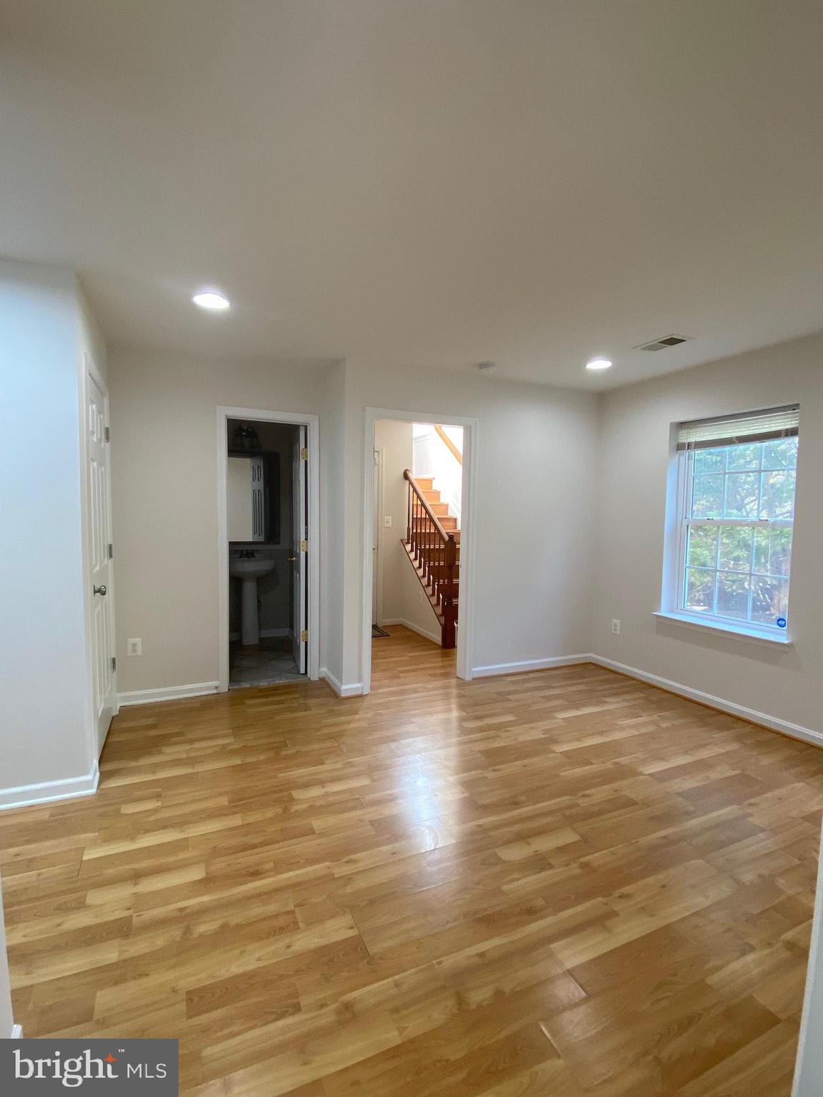 INDEPENDENCE - Residential