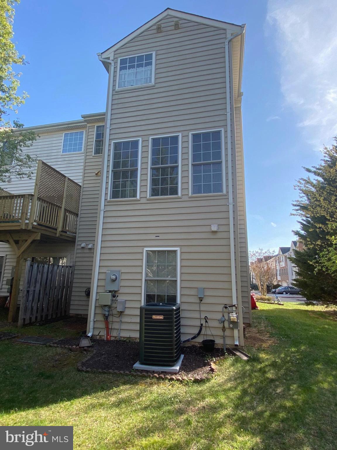 INDEPENDENCE - Residential