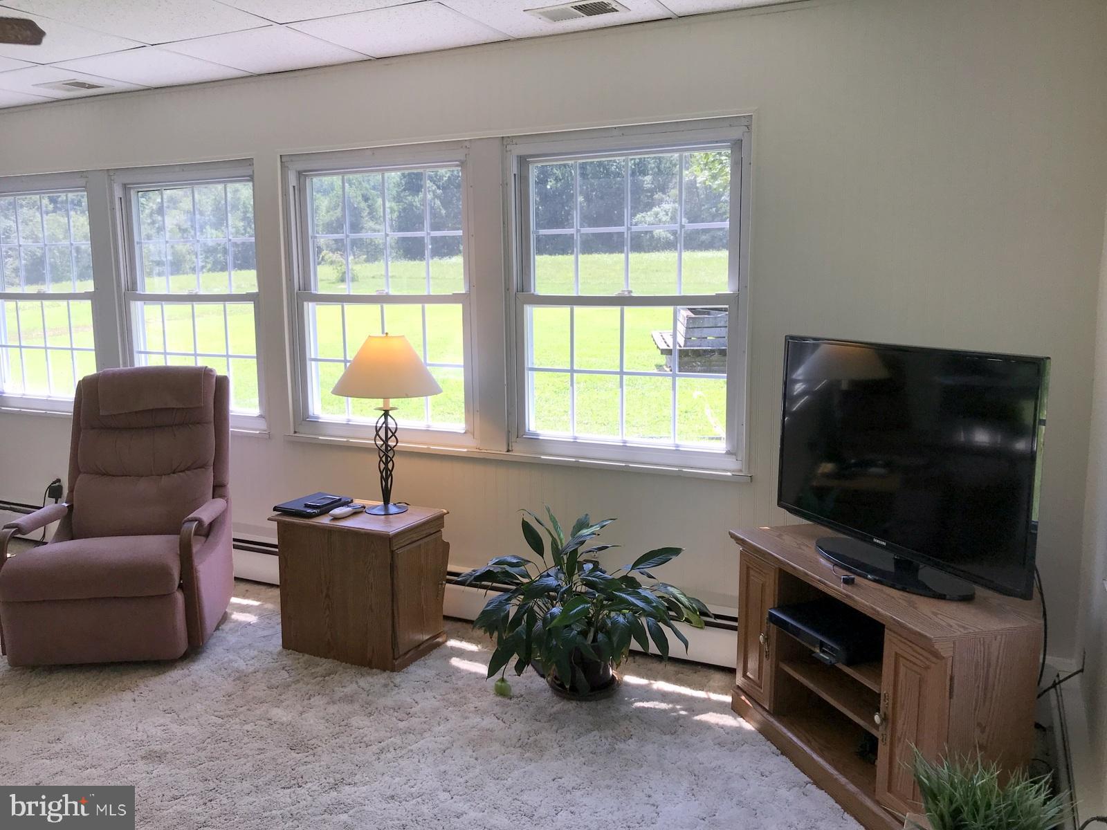 GLEN ARM - Residential