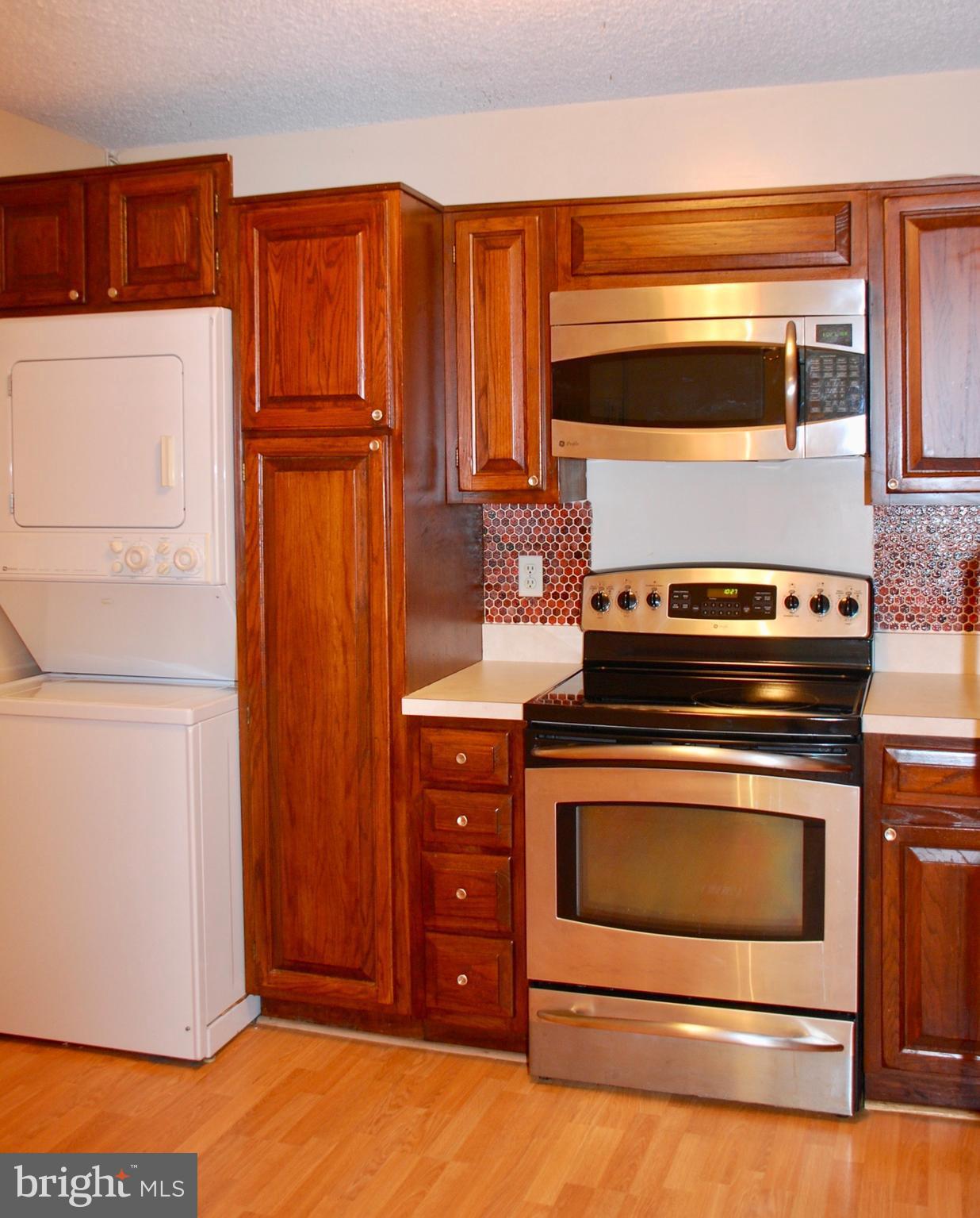 REGENCY AT MCLEAN - Residential Lease