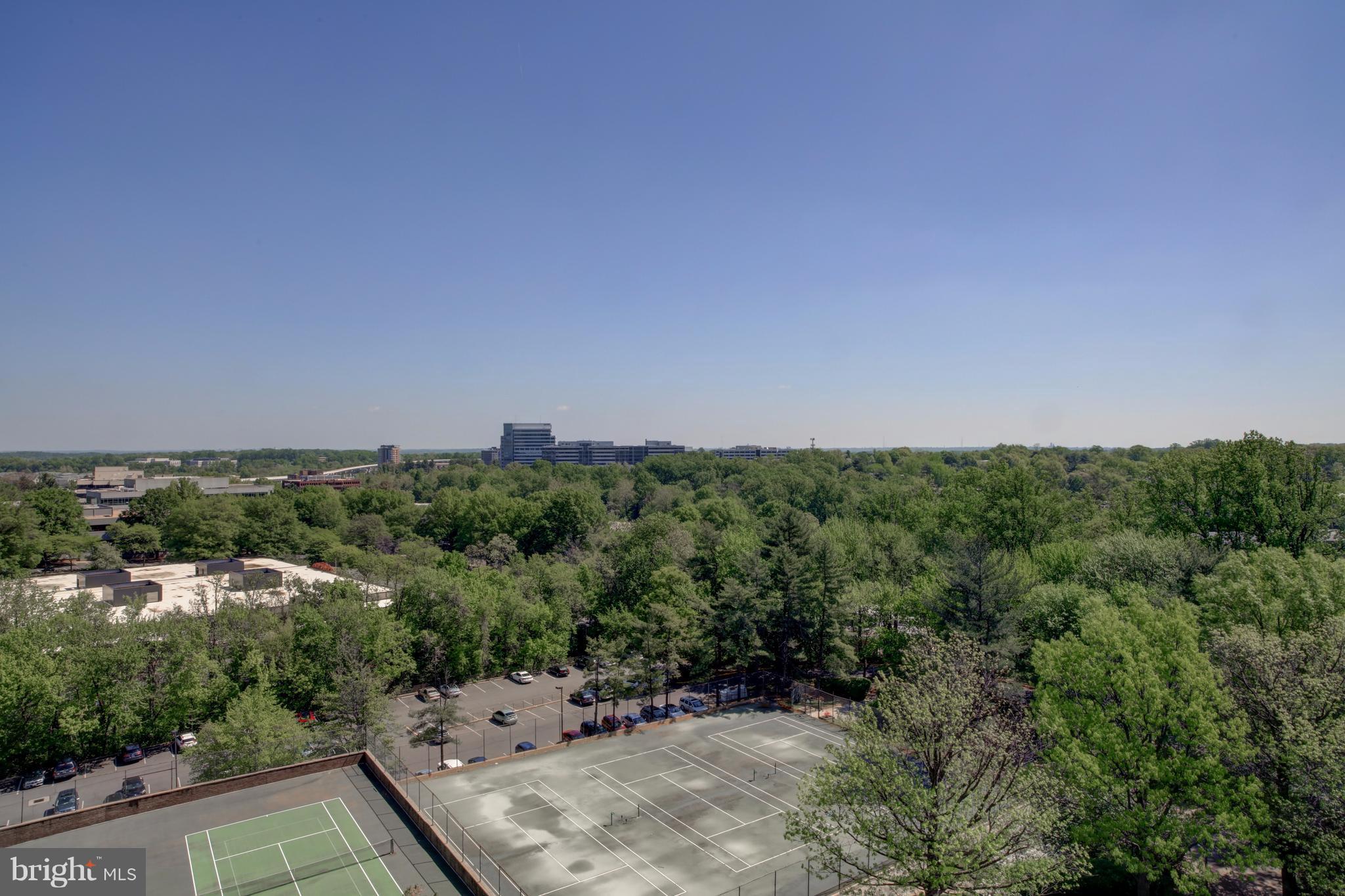 REGENCY AT MCLEAN - Residential Lease