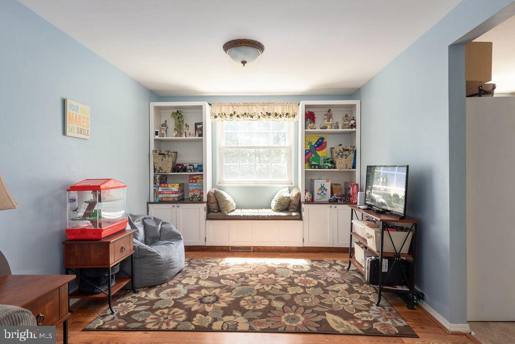 LAKE ARROWHEAD - Residential