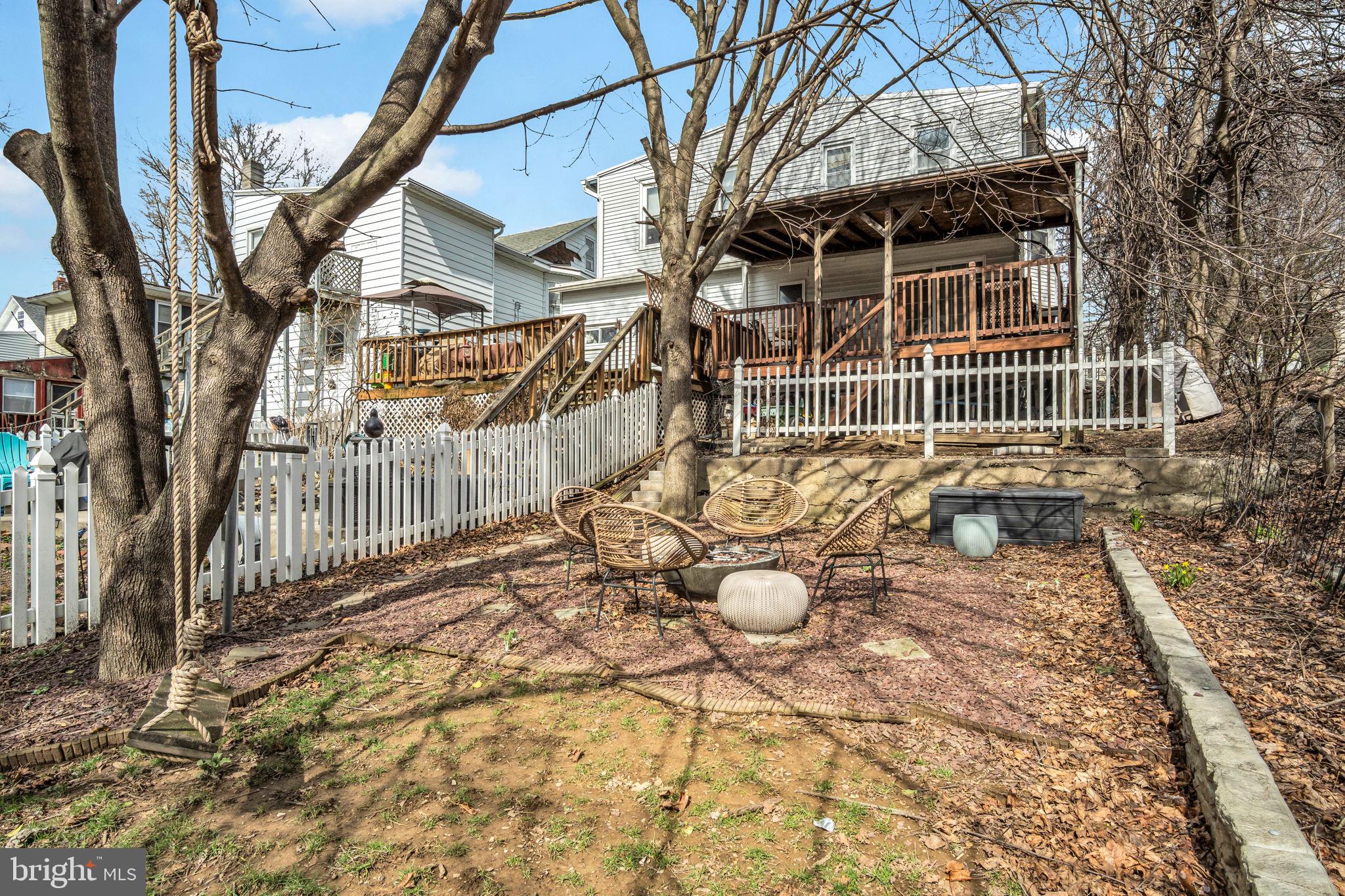 EAST PENNSBORO - Residential