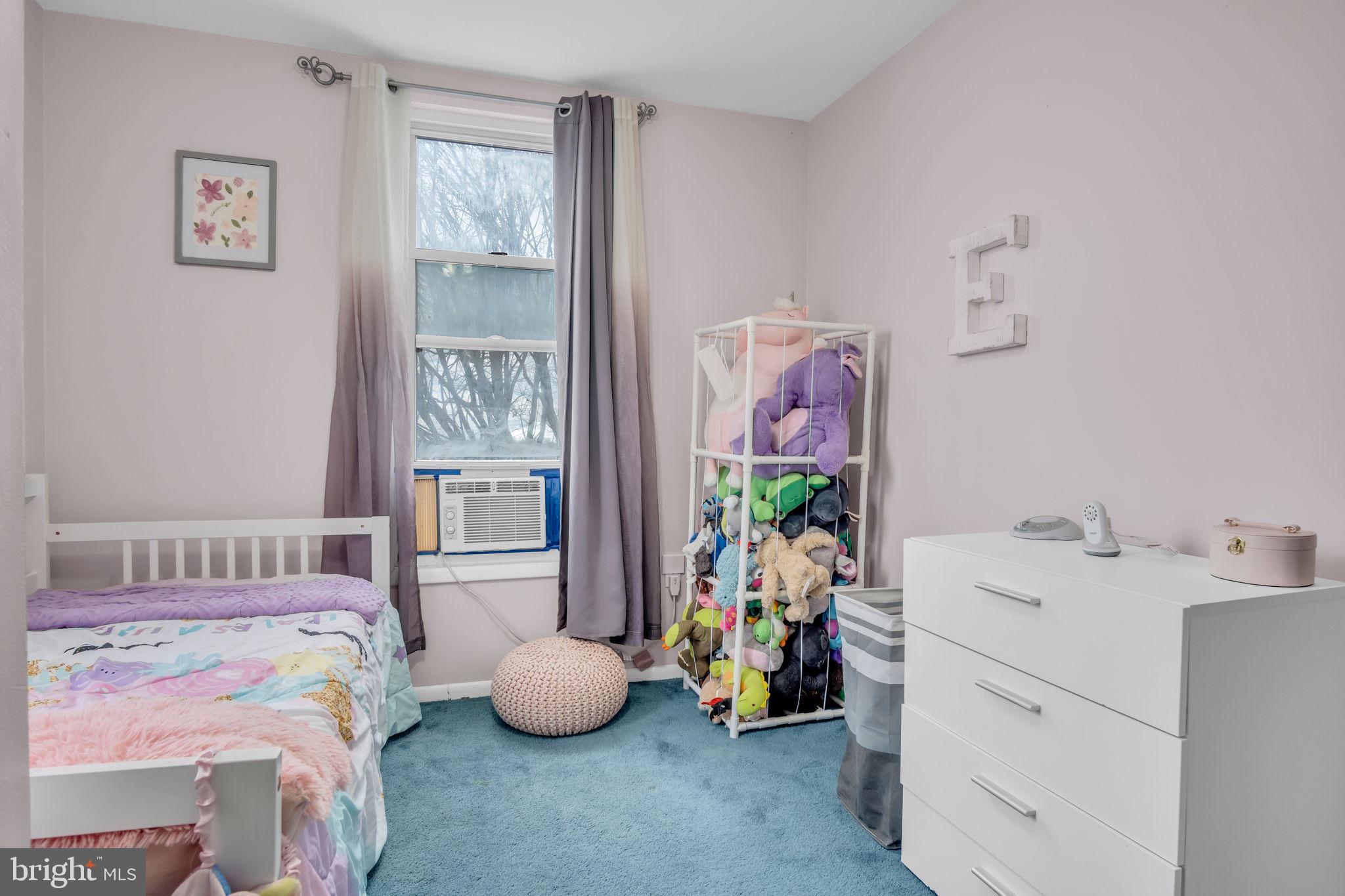 EAST PENNSBORO - Residential