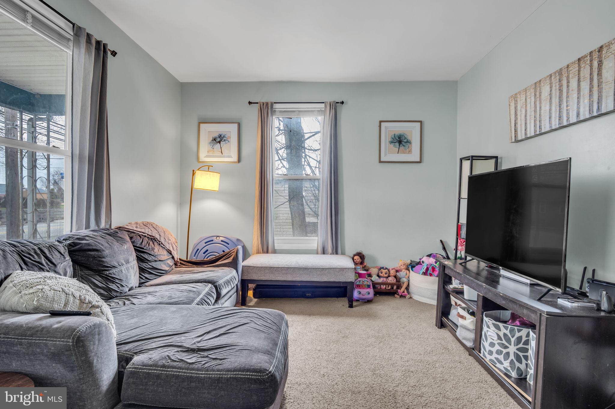 EAST PENNSBORO - Residential