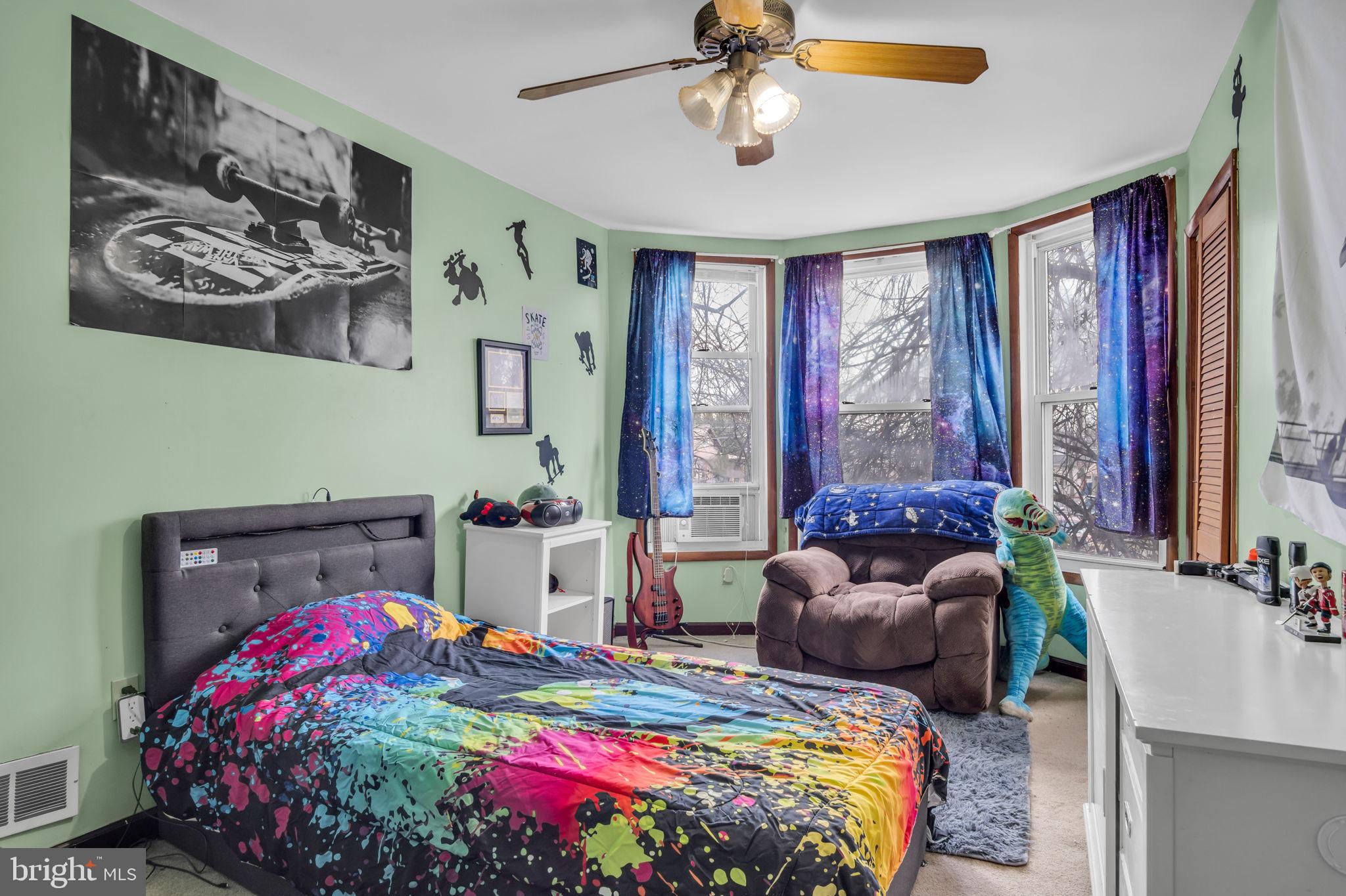 EAST PENNSBORO - Residential