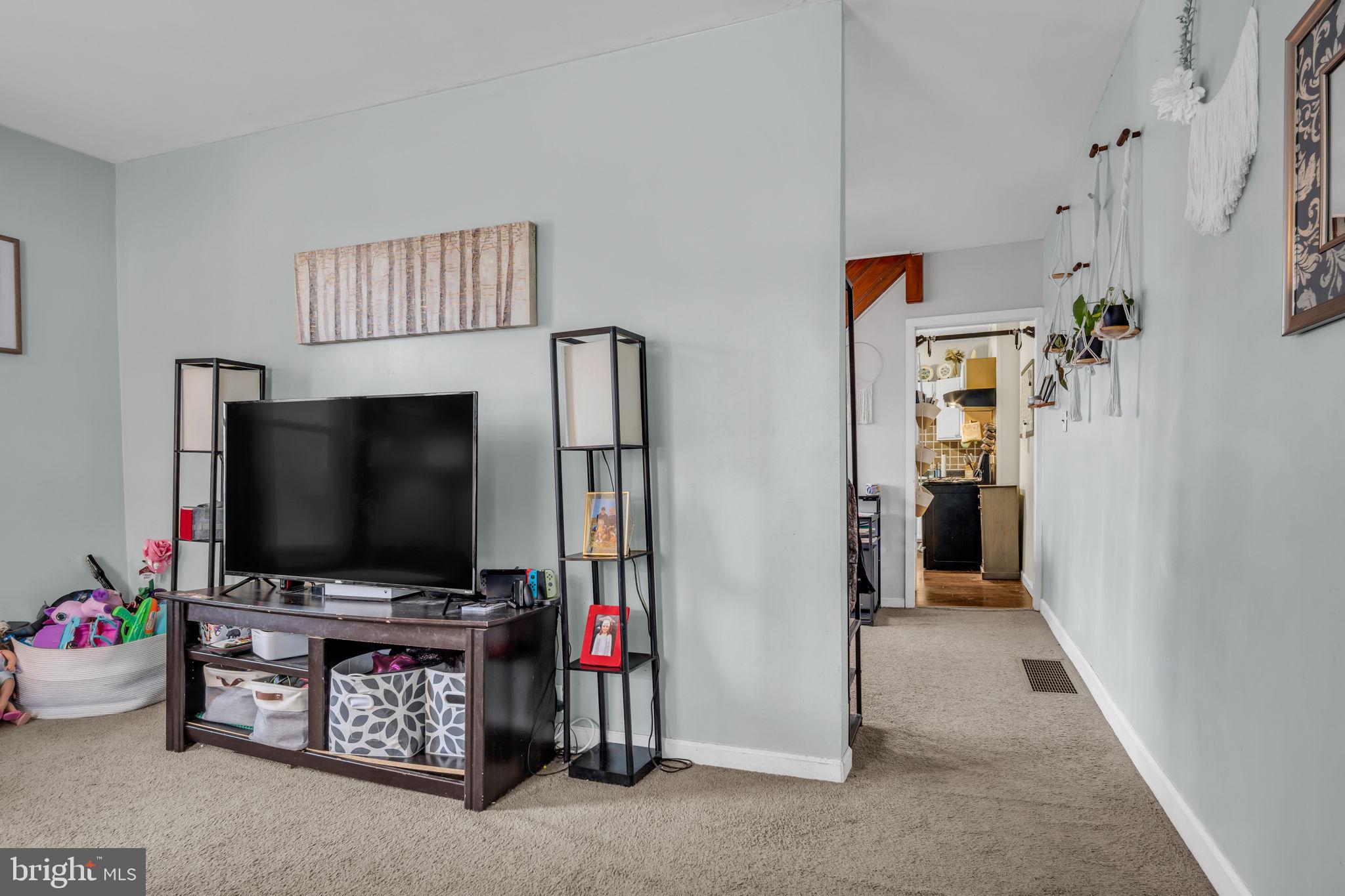 EAST PENNSBORO - Residential