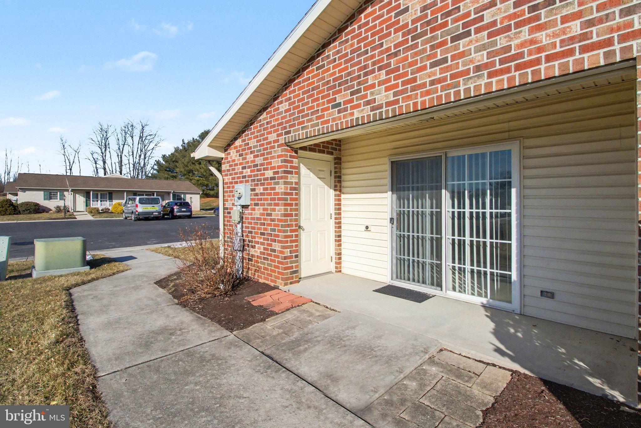 HARMONY HALL COURT - Residential