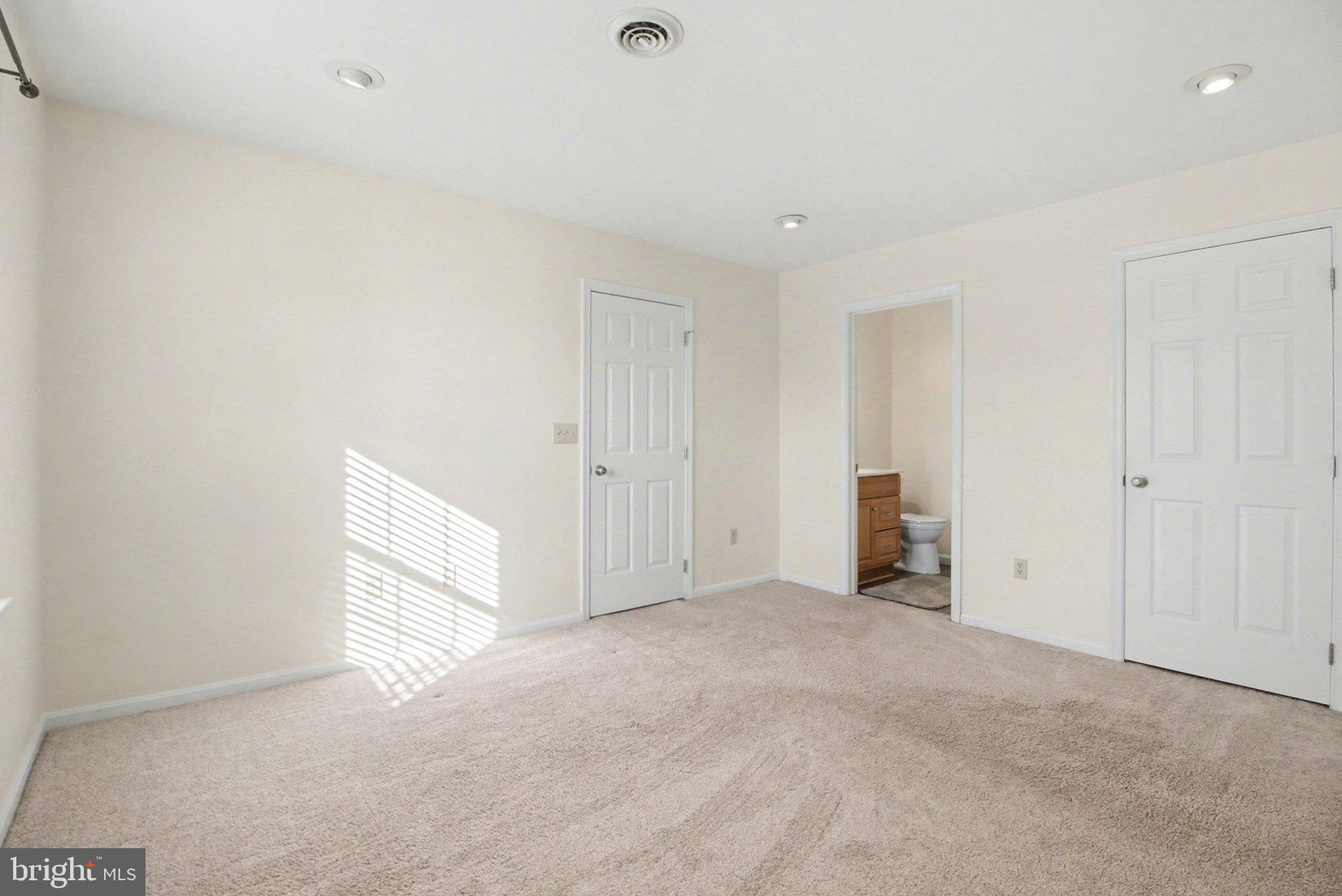 HARMONY HALL COURT - Residential