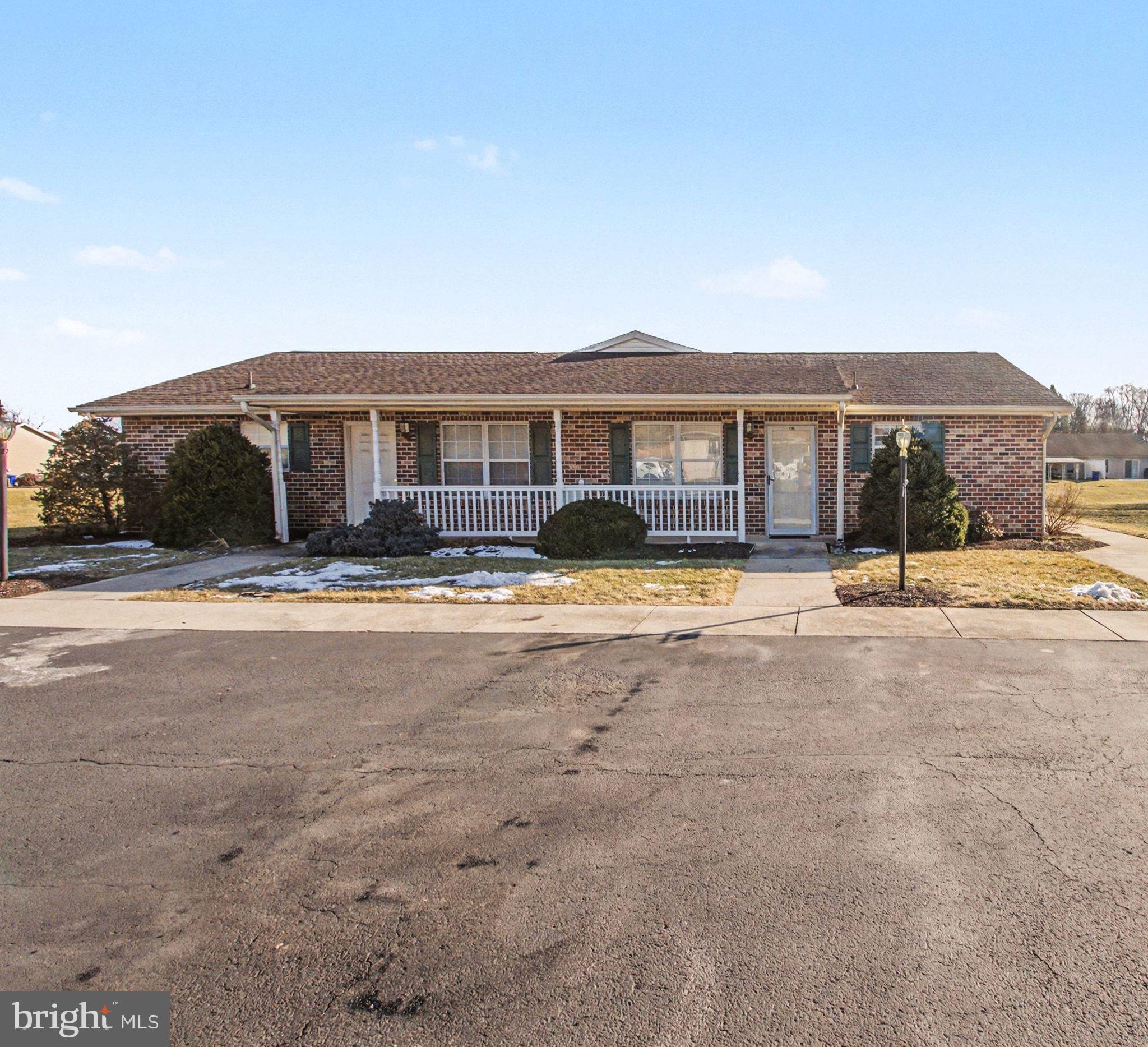 HARMONY HALL COURT - Residential