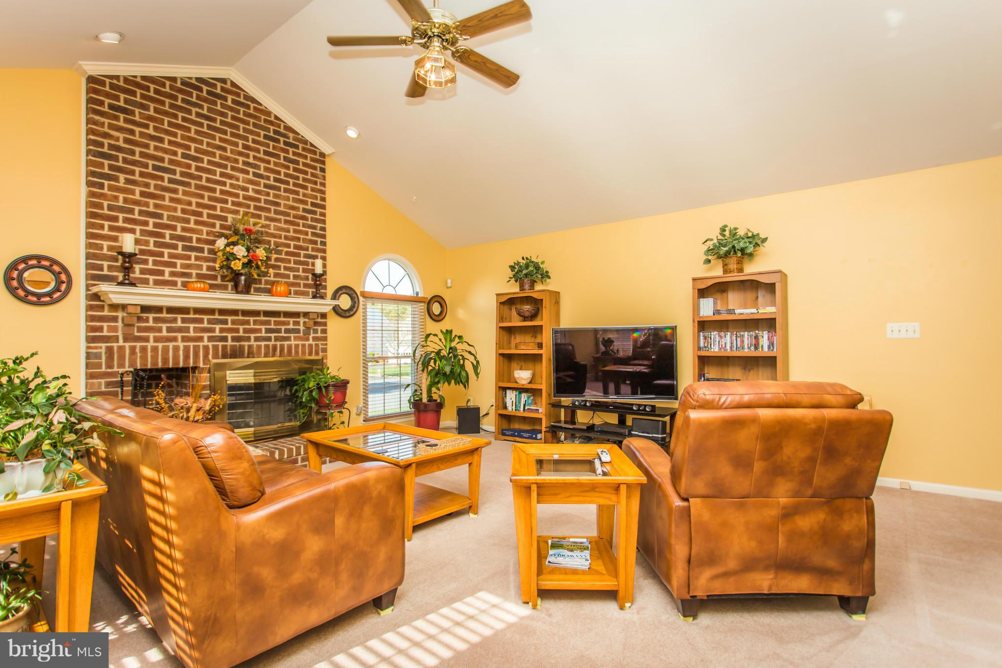 AUSTIN RIDGE - Residential