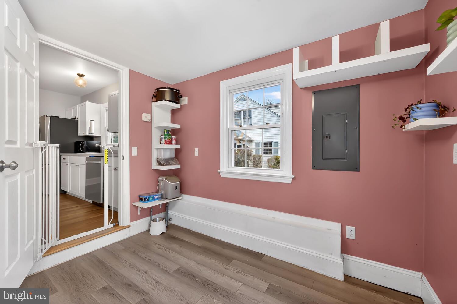 CALVERT TERRACE - Residential