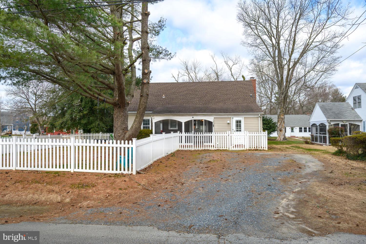 CALVERT TERRACE - Residential