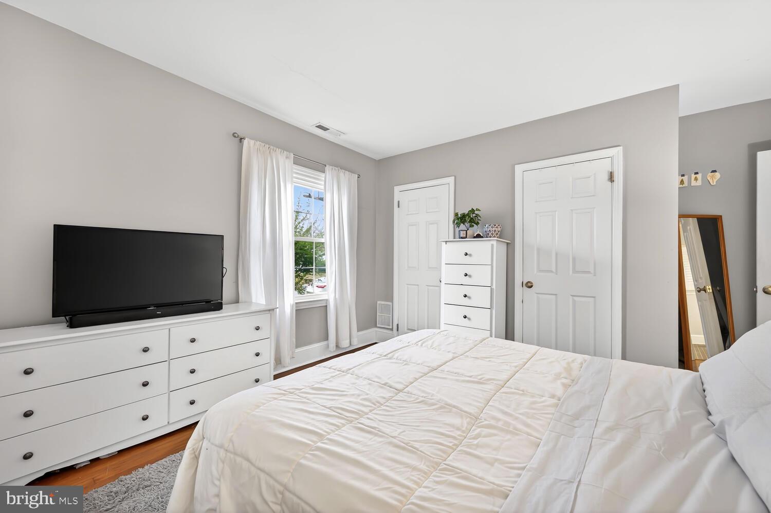 CALVERT TERRACE - Residential